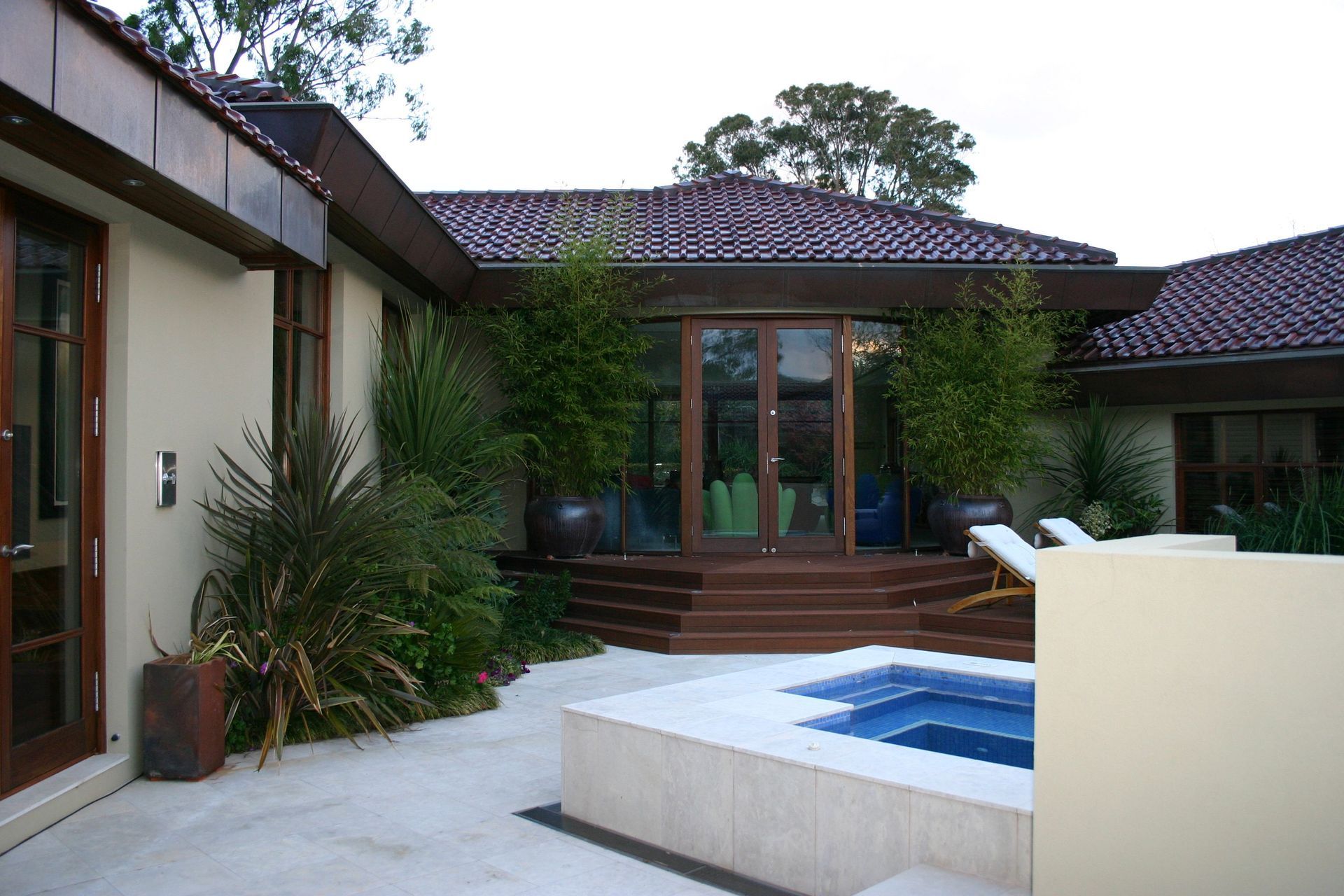Pott's Residence