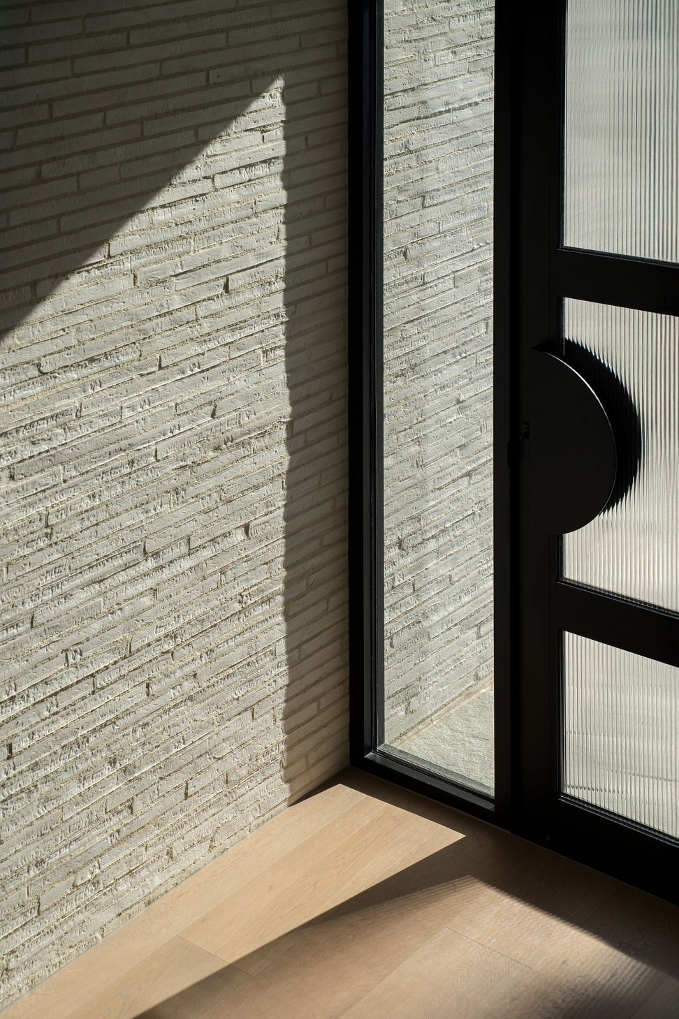 Petersen-K11-bricks-Dromana-entrance-min.jpg