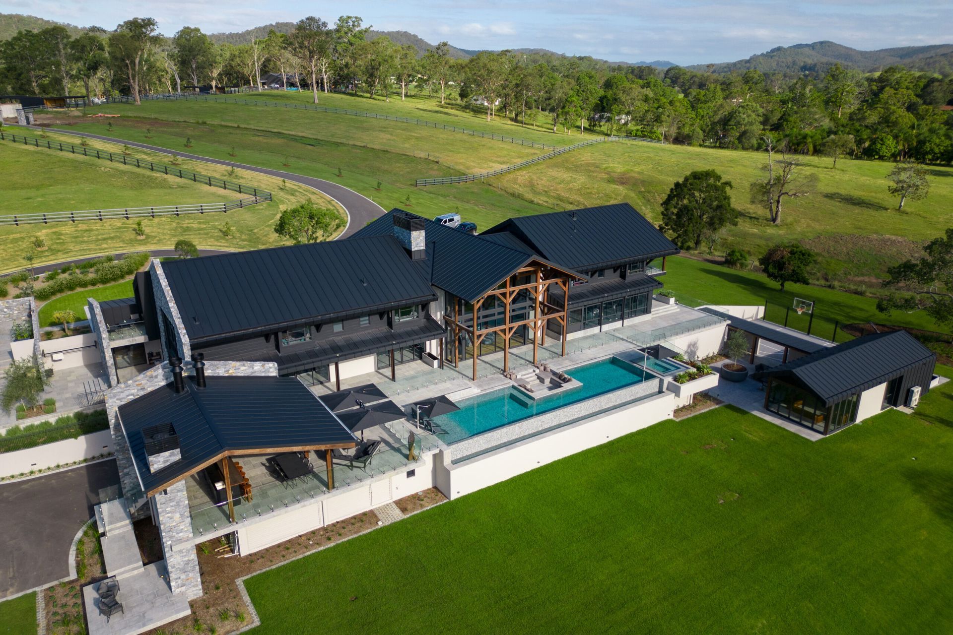 RixRyan-20230323-DJI0106-scaled.jpg