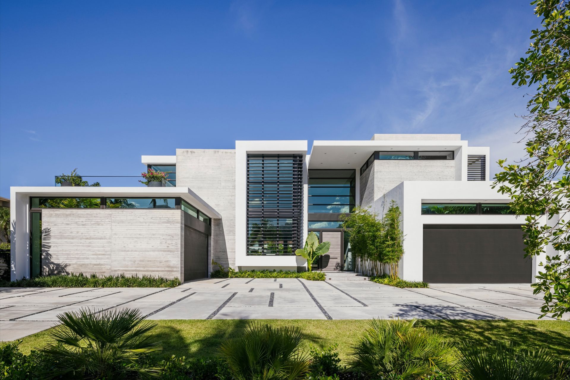 SDHGolden407GoldenBeachDrive579-HDR-Edit4K-ap-compressed.jpg
