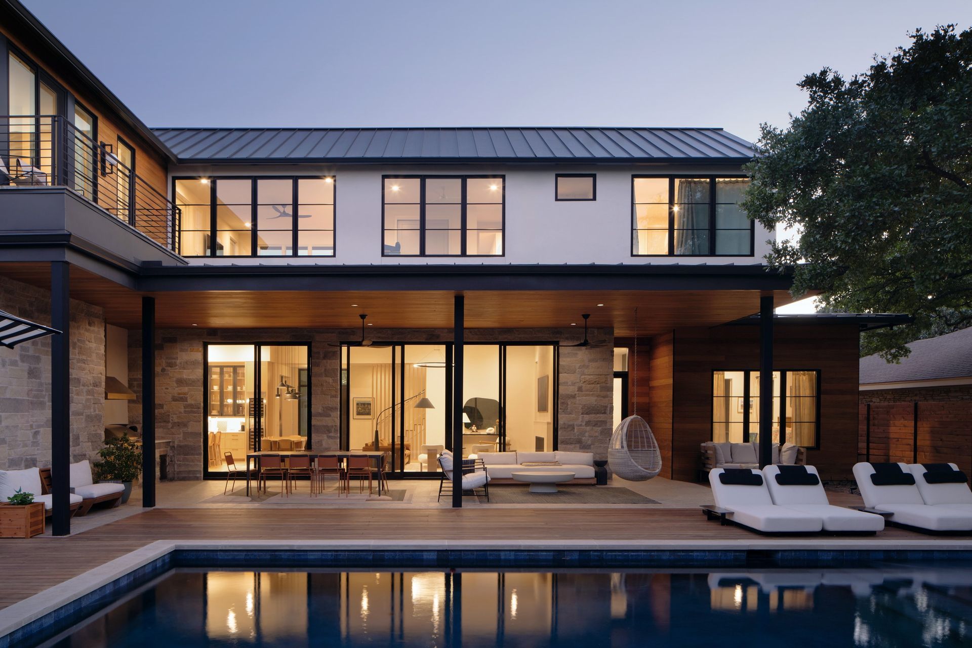 Stillhouse-Residence-Twilight-Rear-Exterior-ALIGN-Austin-Architects.jpg