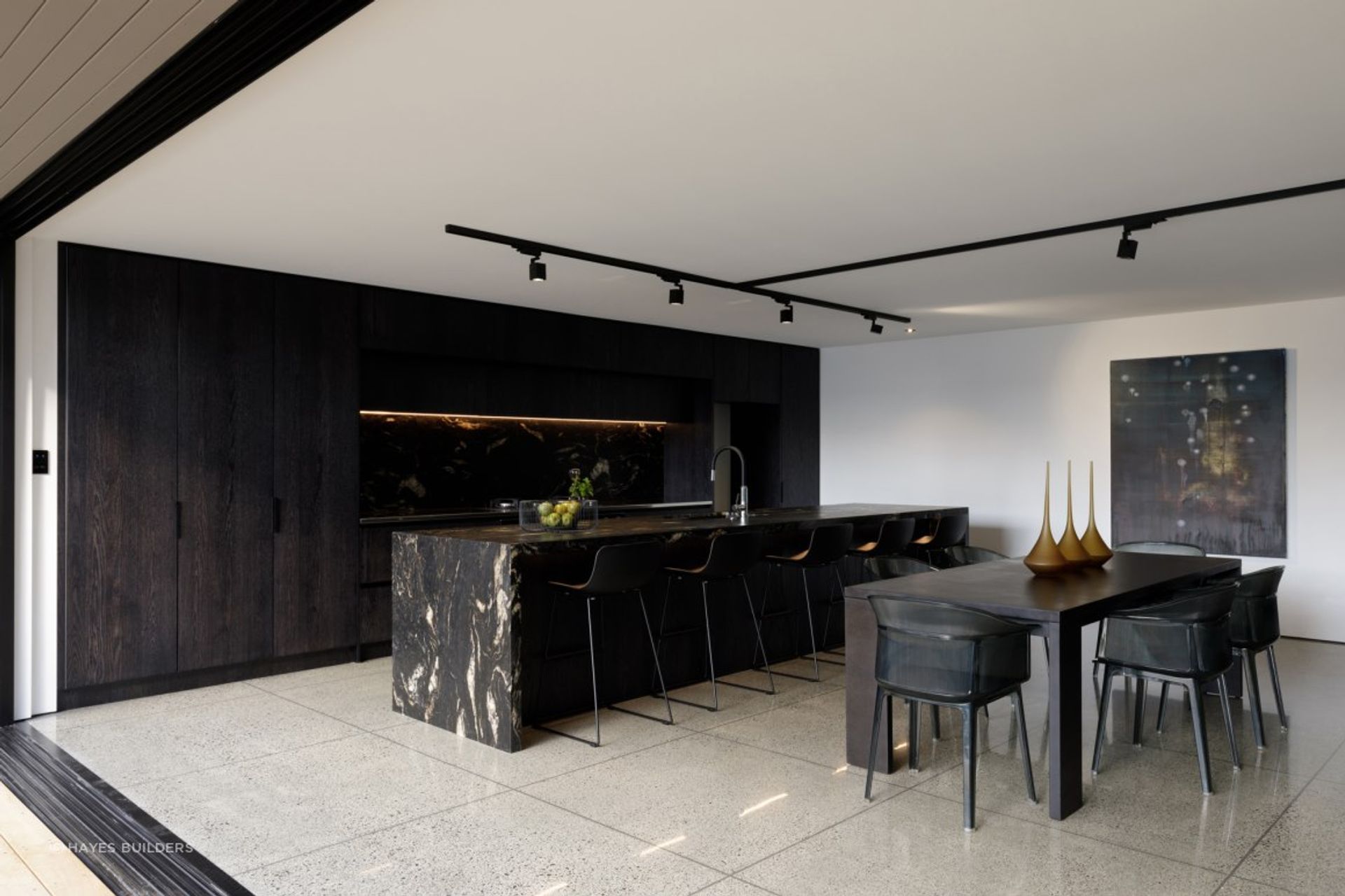 Cantilever House