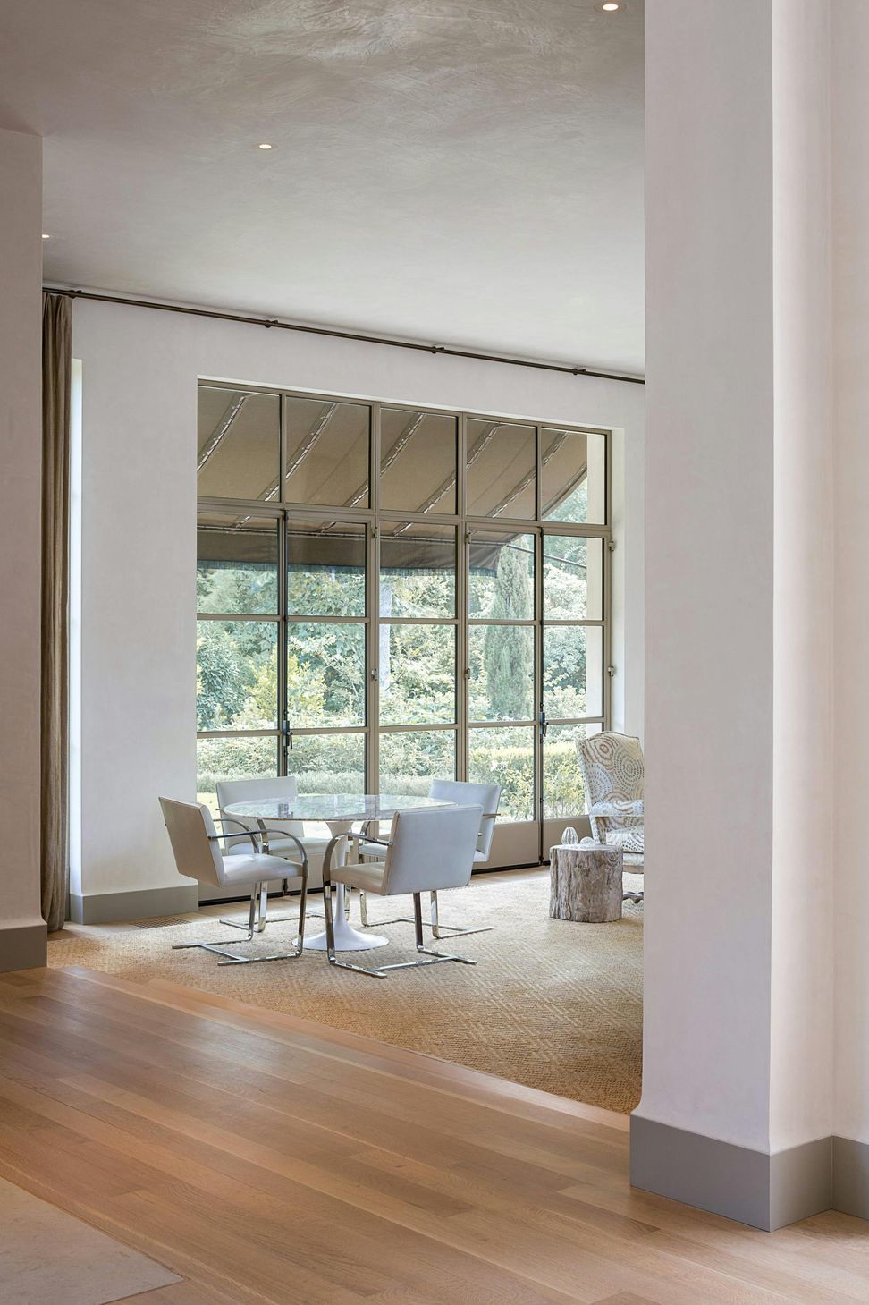 Tarryhill-Andrew-Pogue-V-Living-Dining.jpg