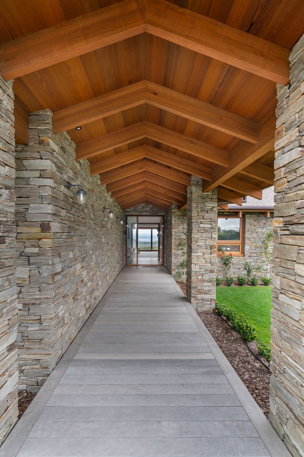Whakaroa build
