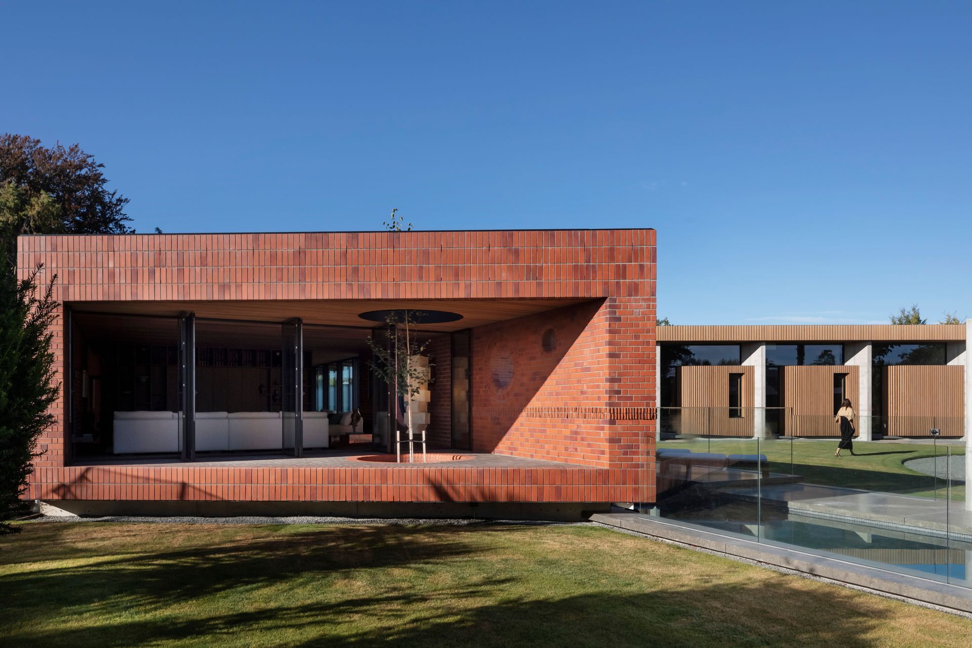 Z-HOUSE5308-3-copy-v2.jpg