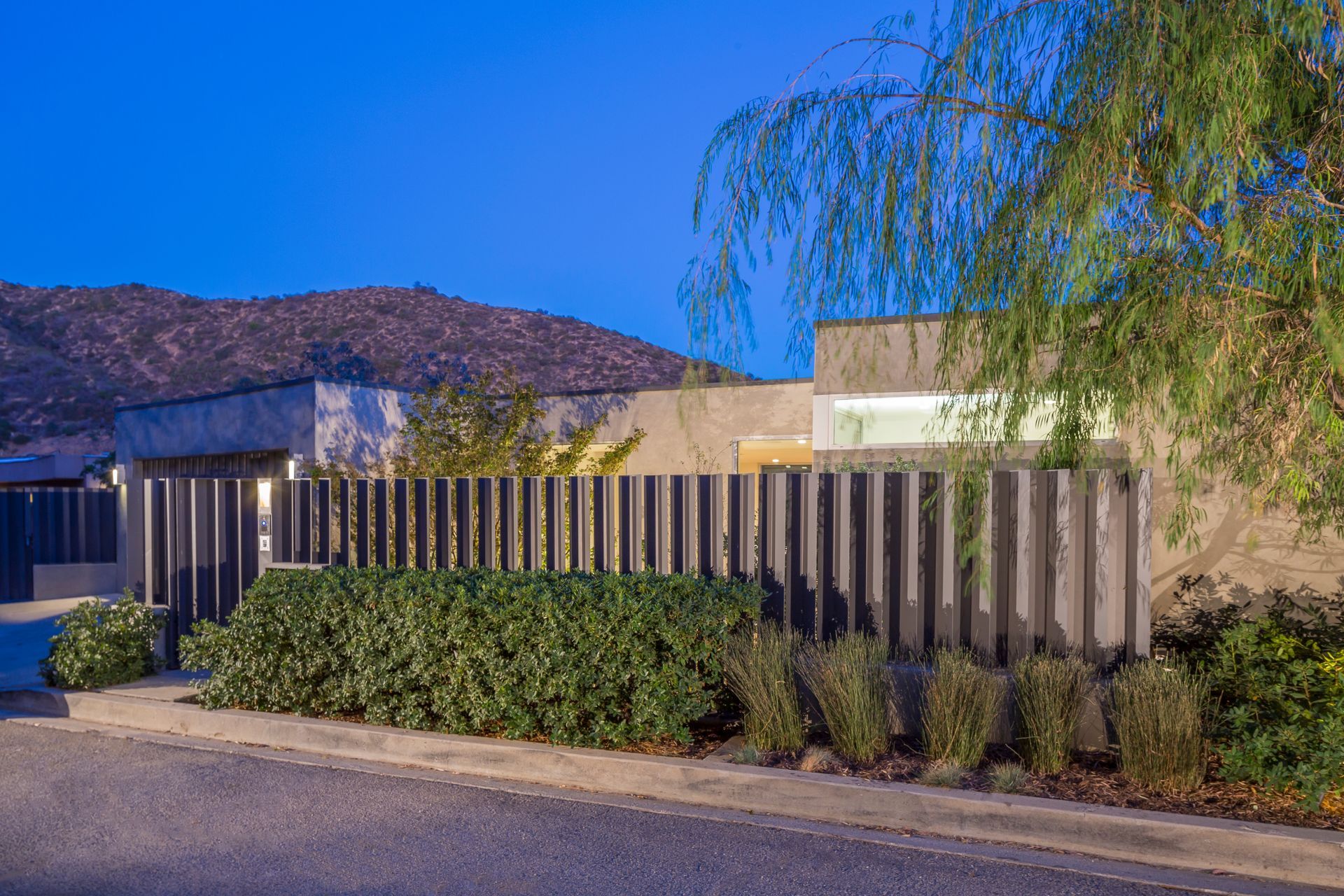 aaron-neubert-architectscanyon06-ap-compressed.jpg