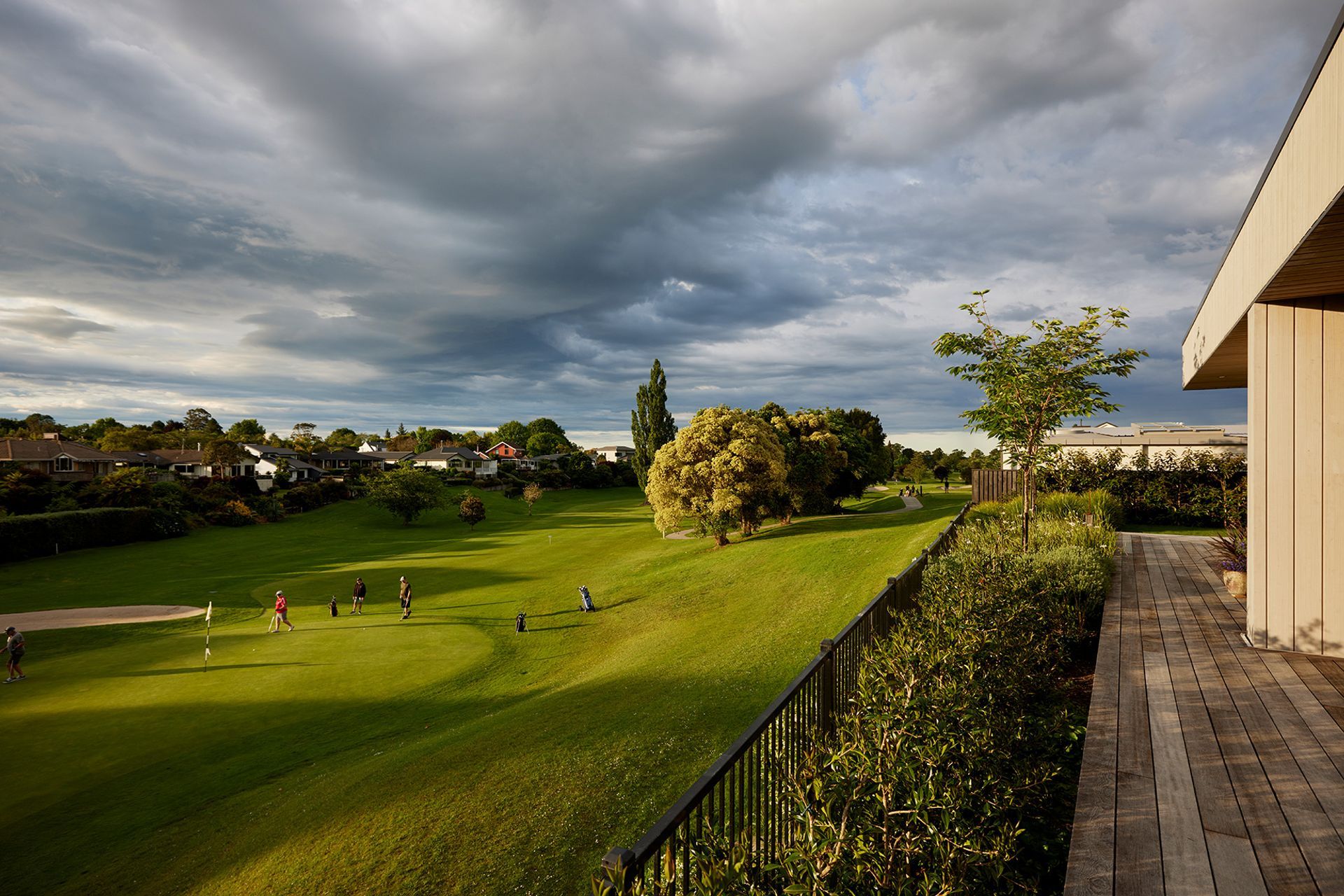 design-builders-paton-home-golf-park-views.jpeg
