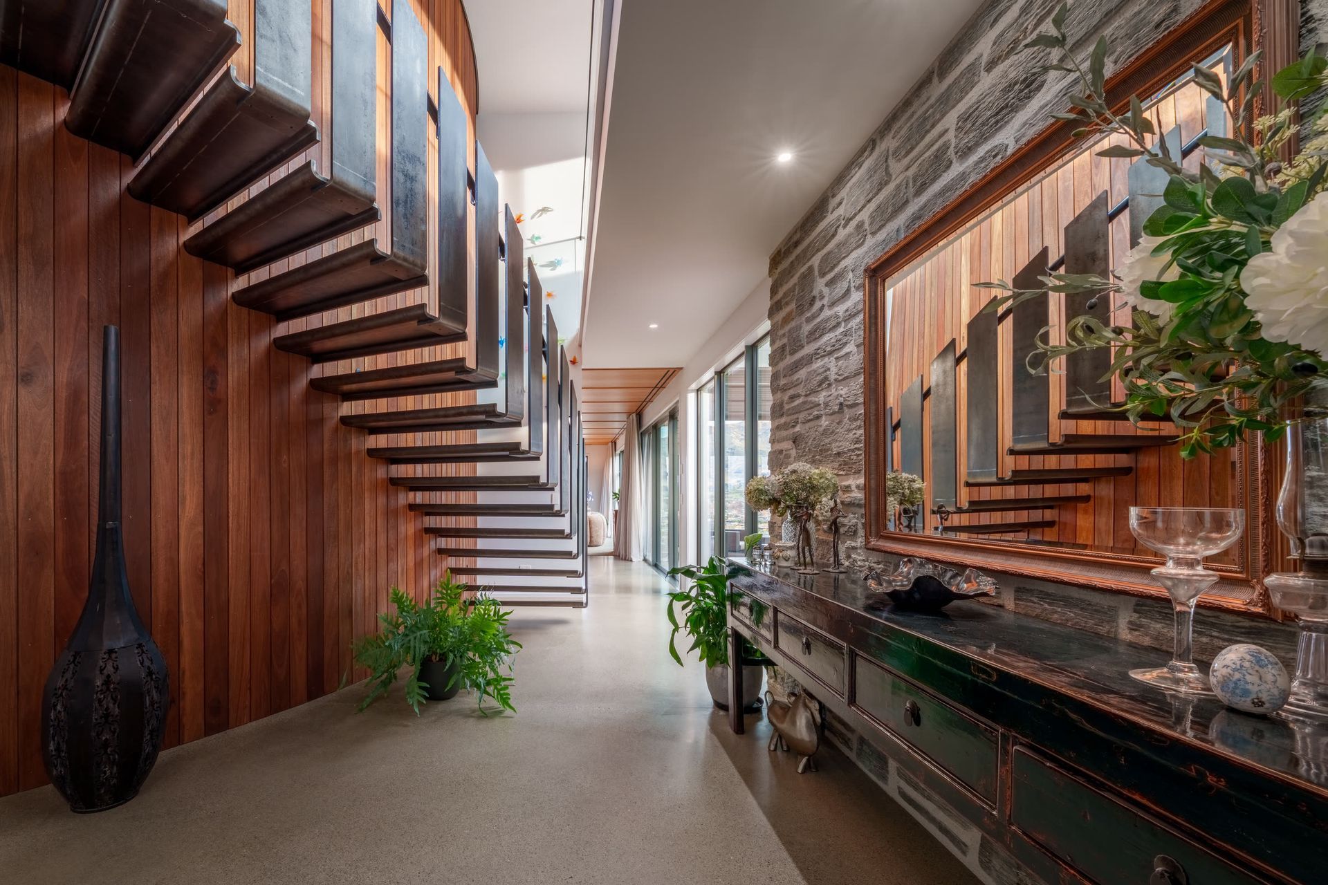hillview-inside.jpg