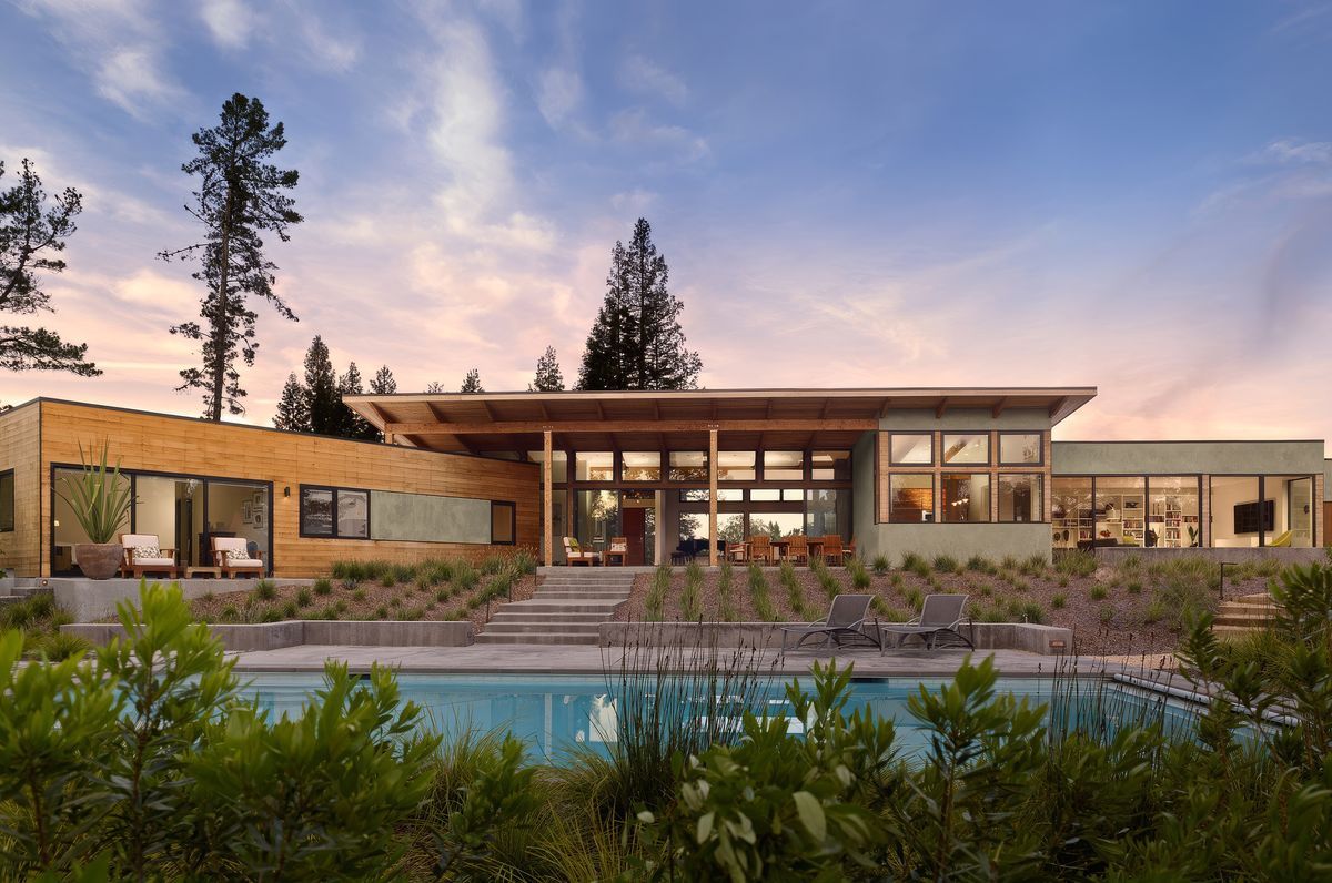 Golden Oak Residence