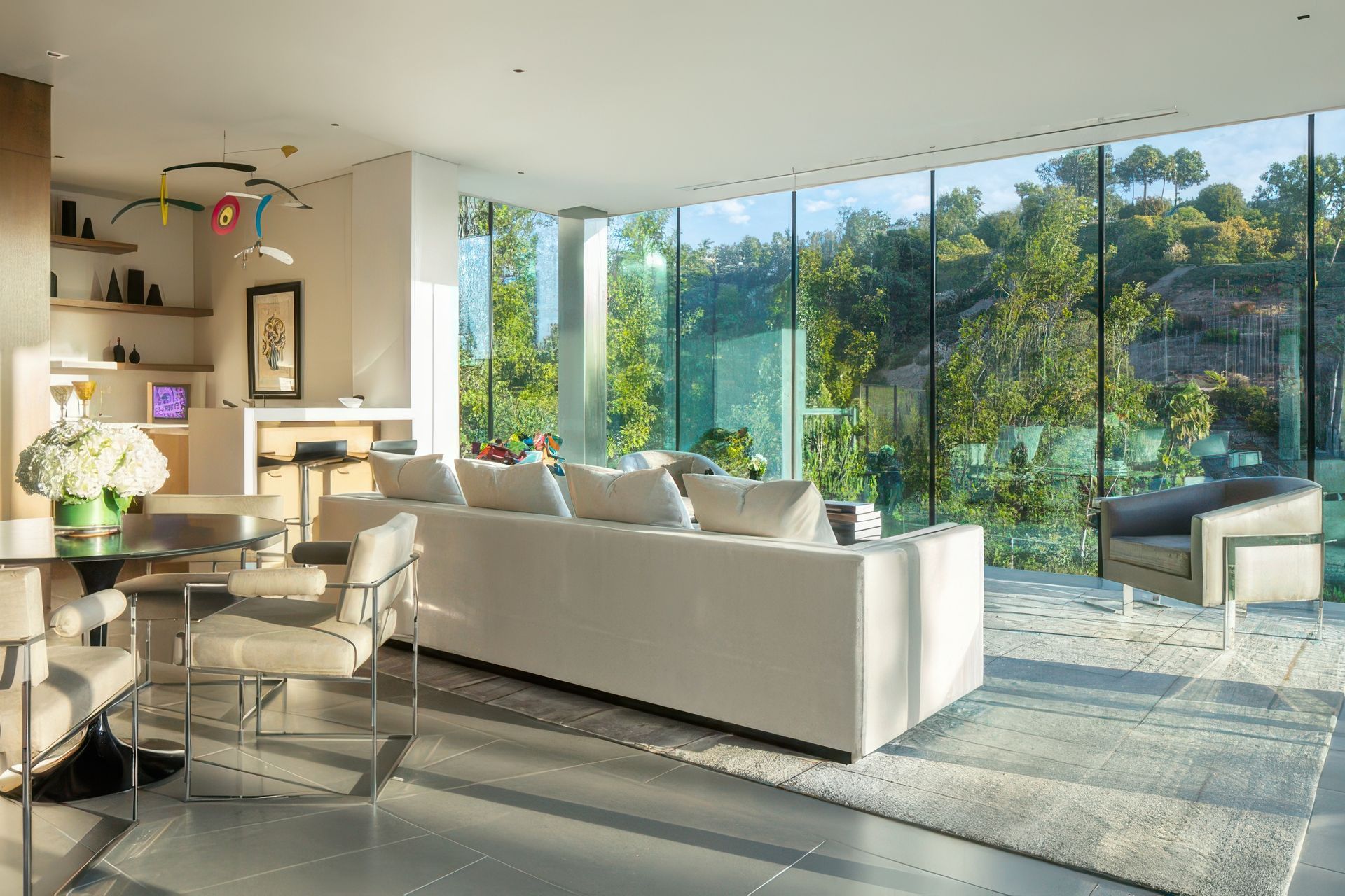 imgi16Contrasting-Guest-House-14-825x510-gigapixel-standard-v2-4x.jpg