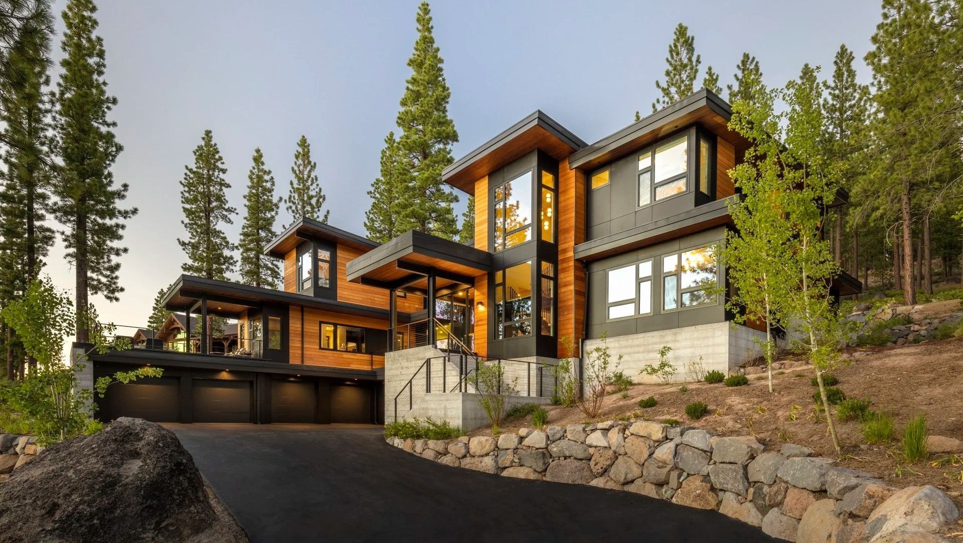 Truckee Mountain Home banner