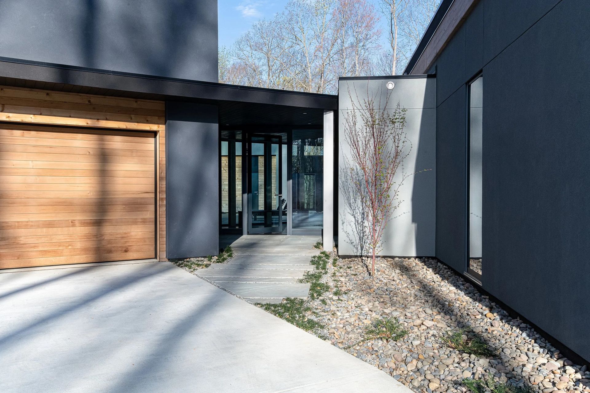imgi51ashevillencdesignbuildcontemporarysustainablehomebyarchitect.jpg