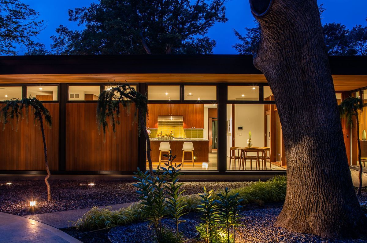 Pleasant Street Residence