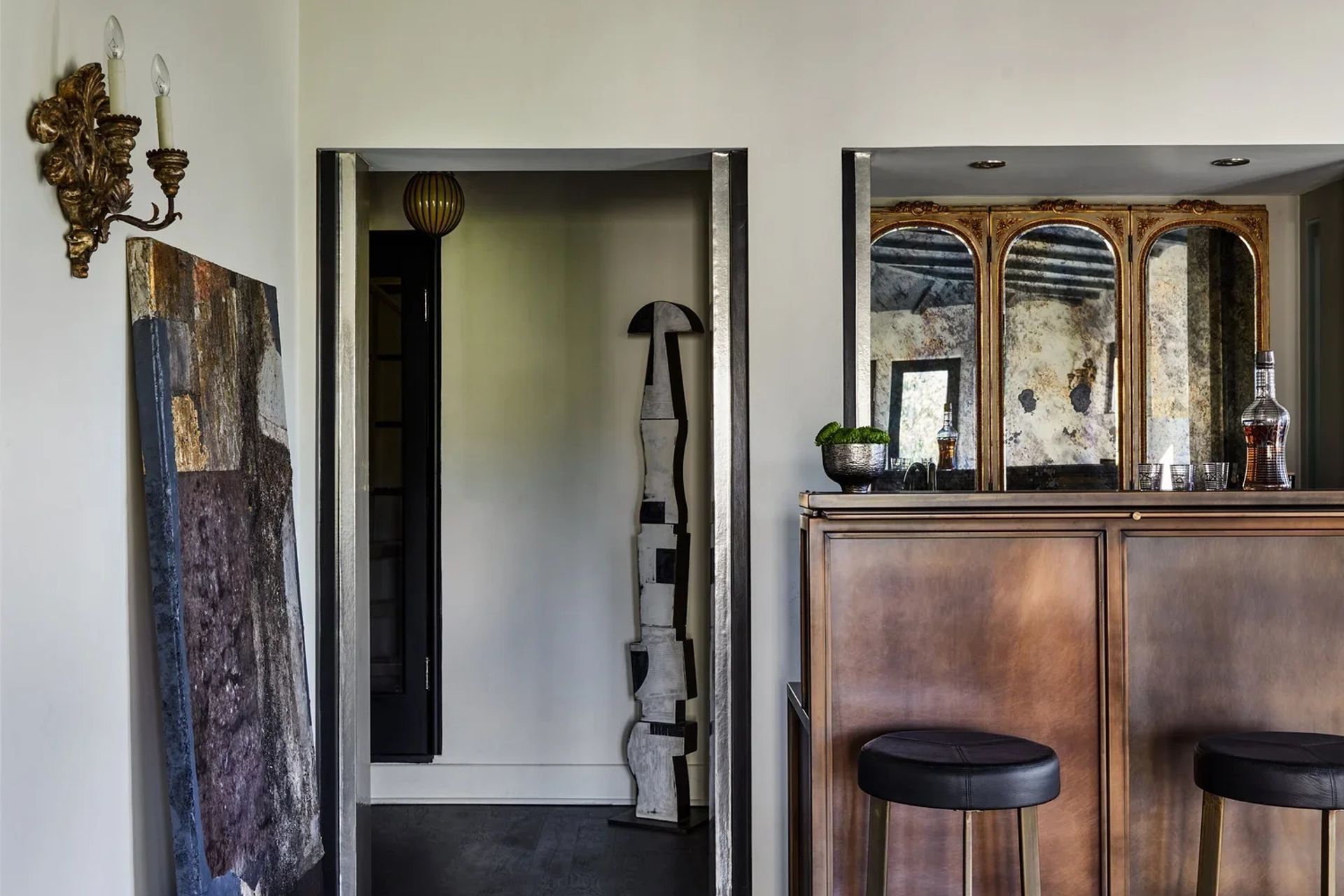 luxury-home-bar-rossmore-residencewebp-ap-compressed.jpg