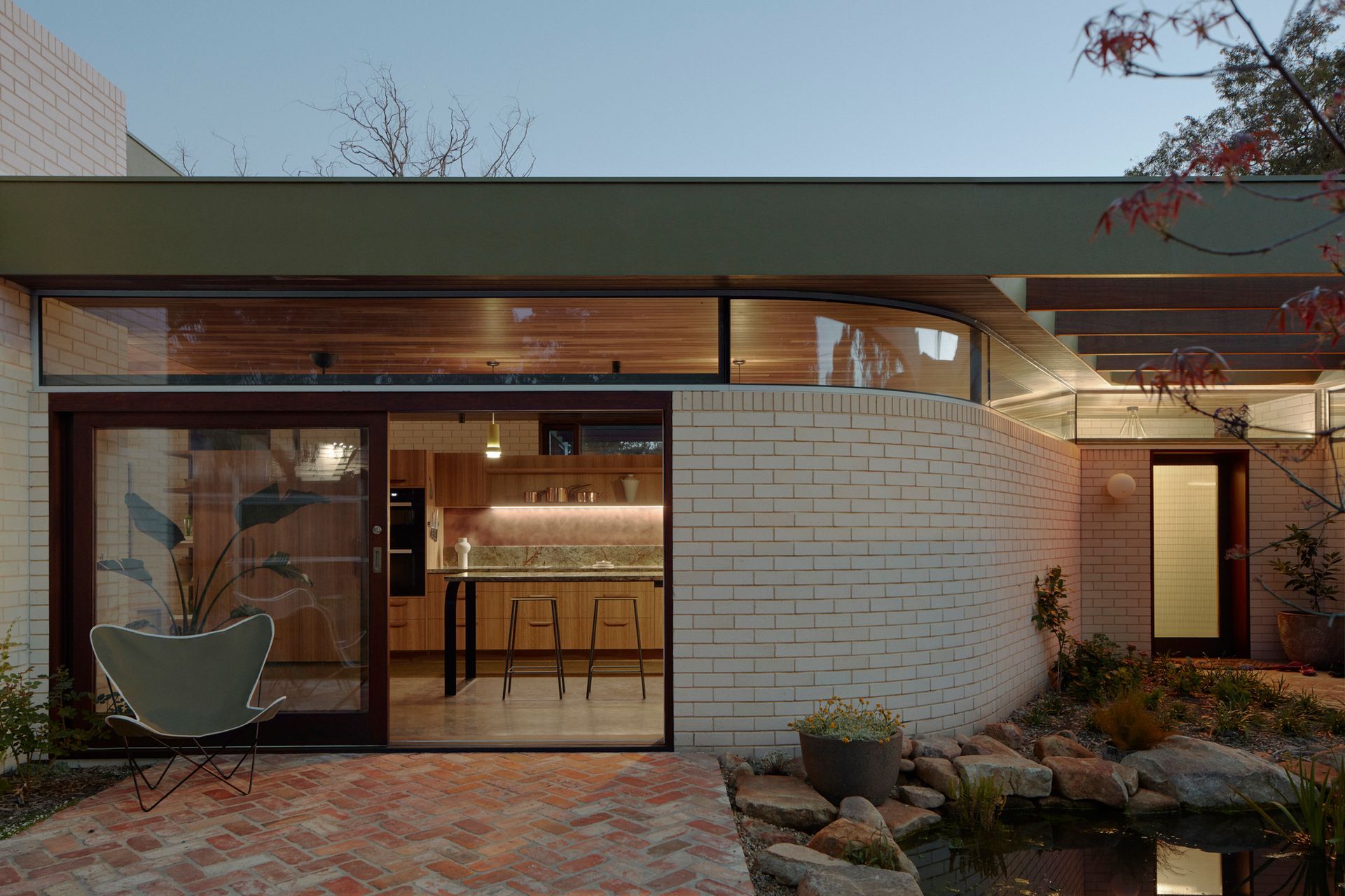 tjr-6461-edit-fullres-v4.jpg