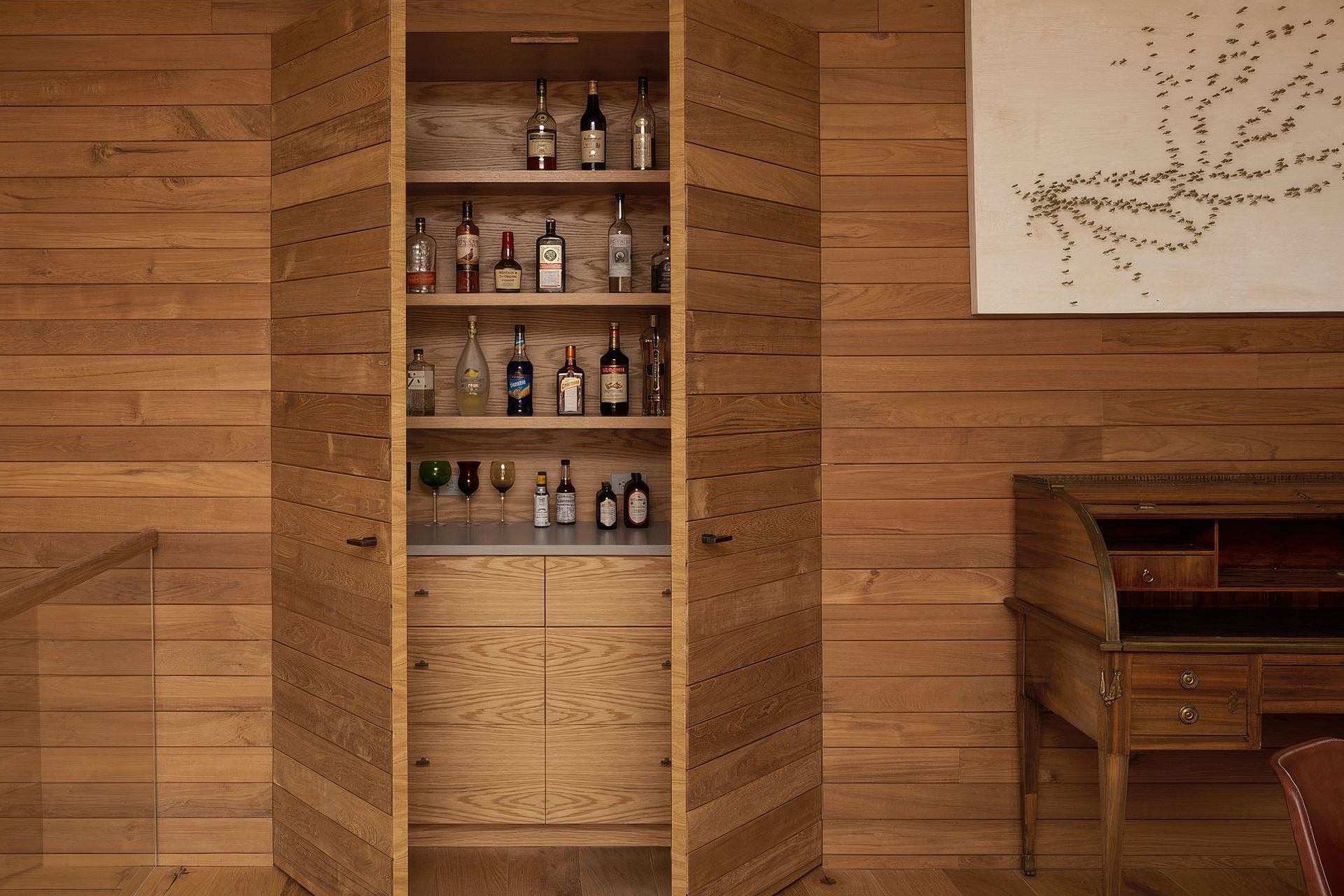 StudioPHHArchitectsLaClairiereAustinNelson-BarDetail2-upscaled-by-Replicate.jpg
