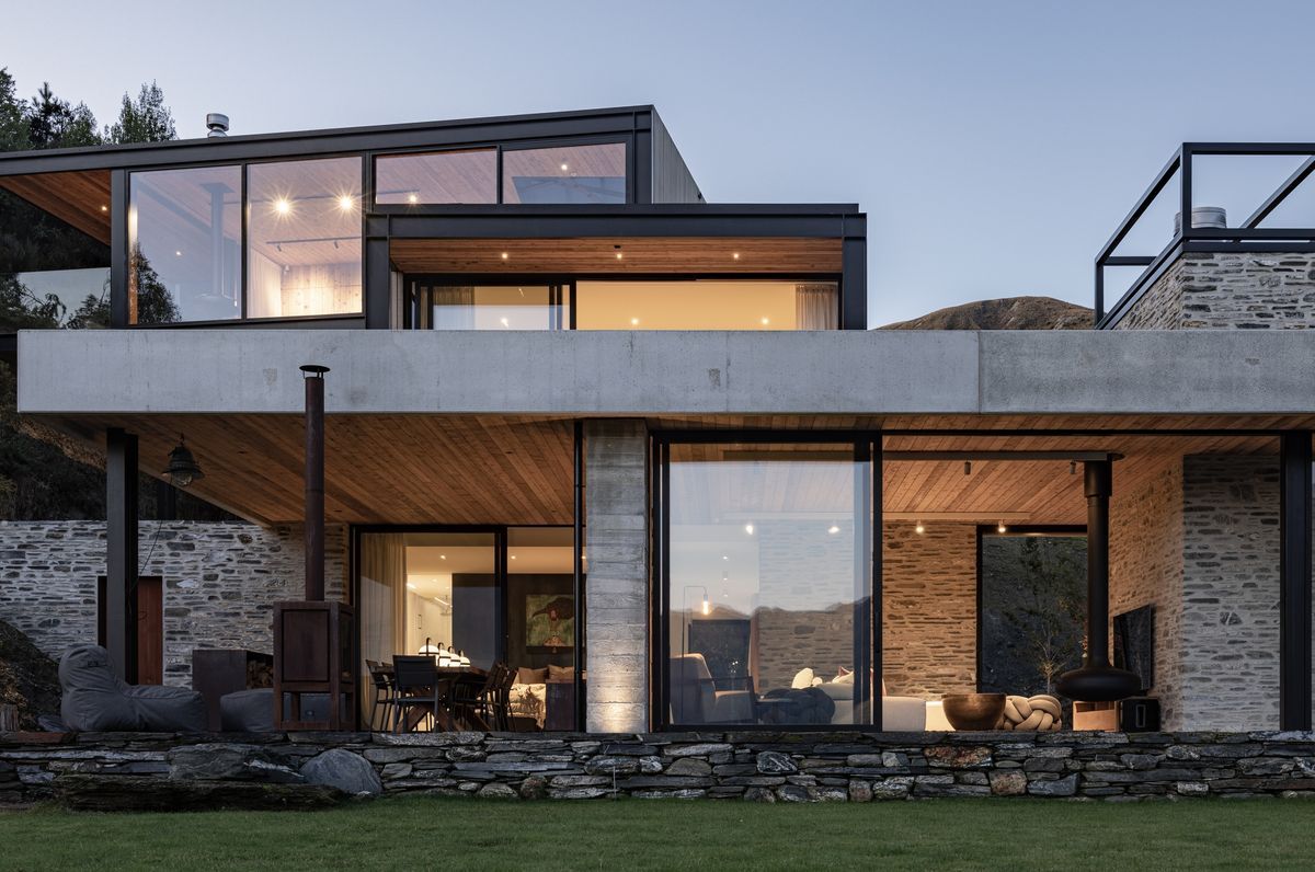 Moke Lake House