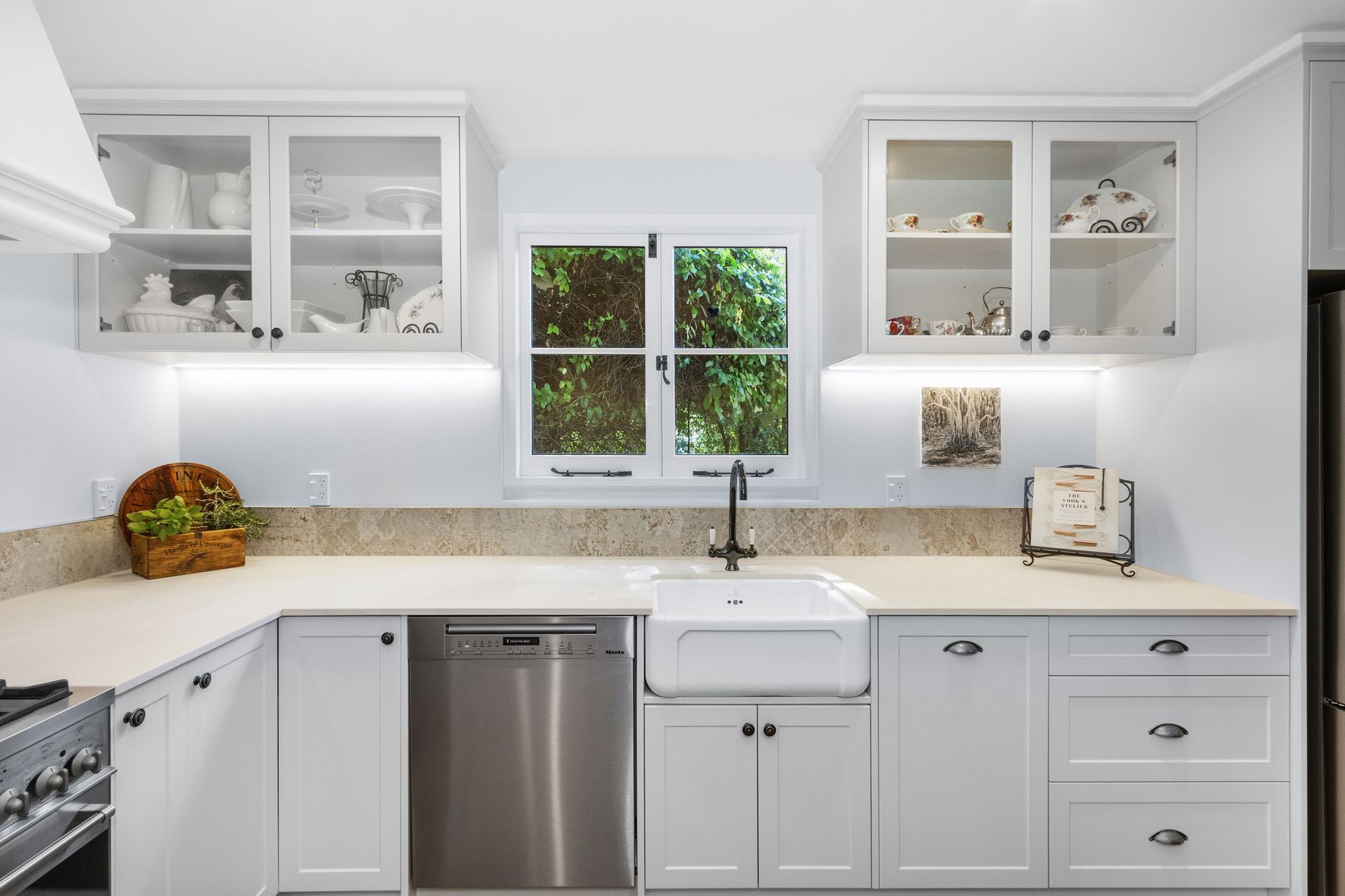 025Open2viewID589090-6MainRoad.jpg