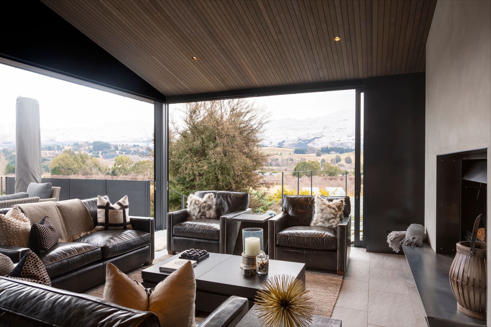 102DomainRoadQueenstown033.jpg