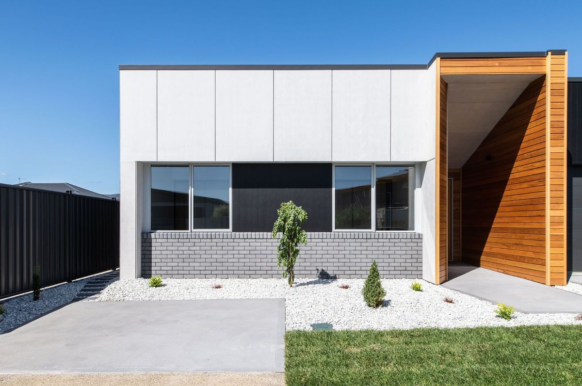 4 Ivy Lane