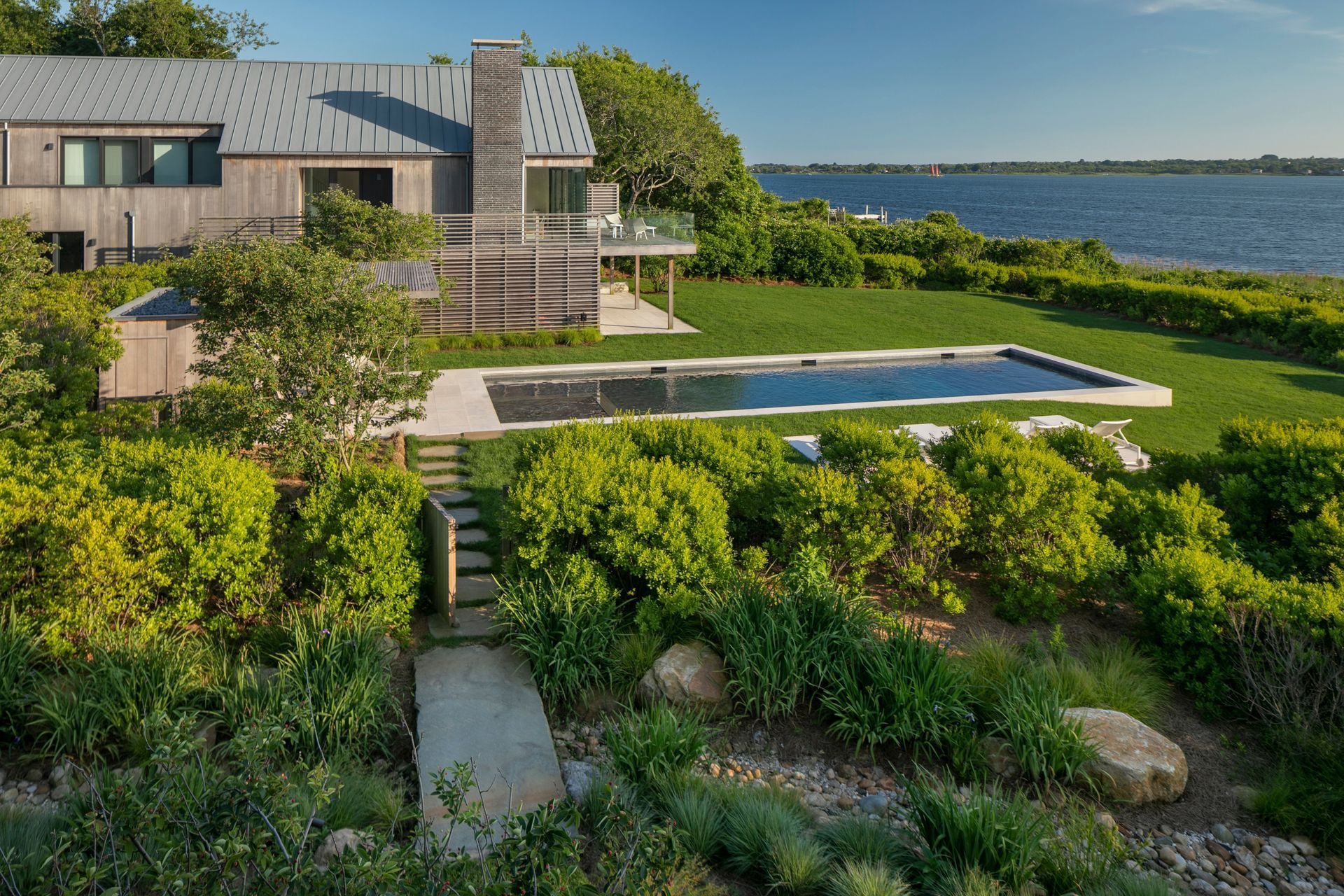 41East-Lake-ResidenceCrisafulliHRE-ap-compressed.jpg