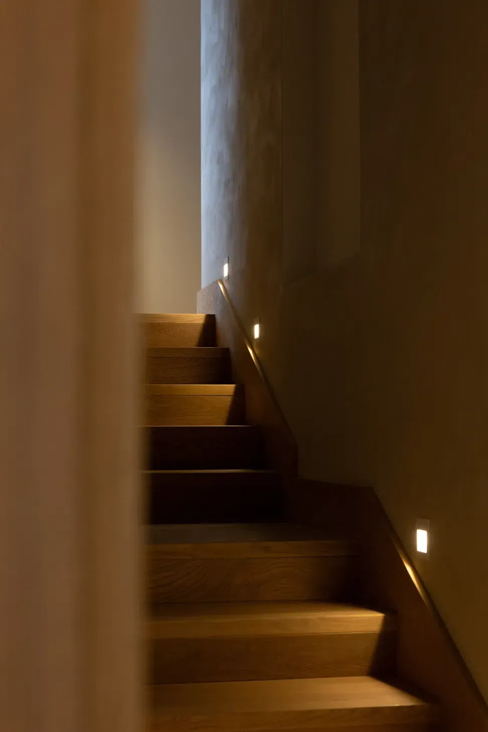 68f6bd070f0d3d5129a31613Project-Aspen-Mudbrick-Timber-Flooring-1-p-2000.webp