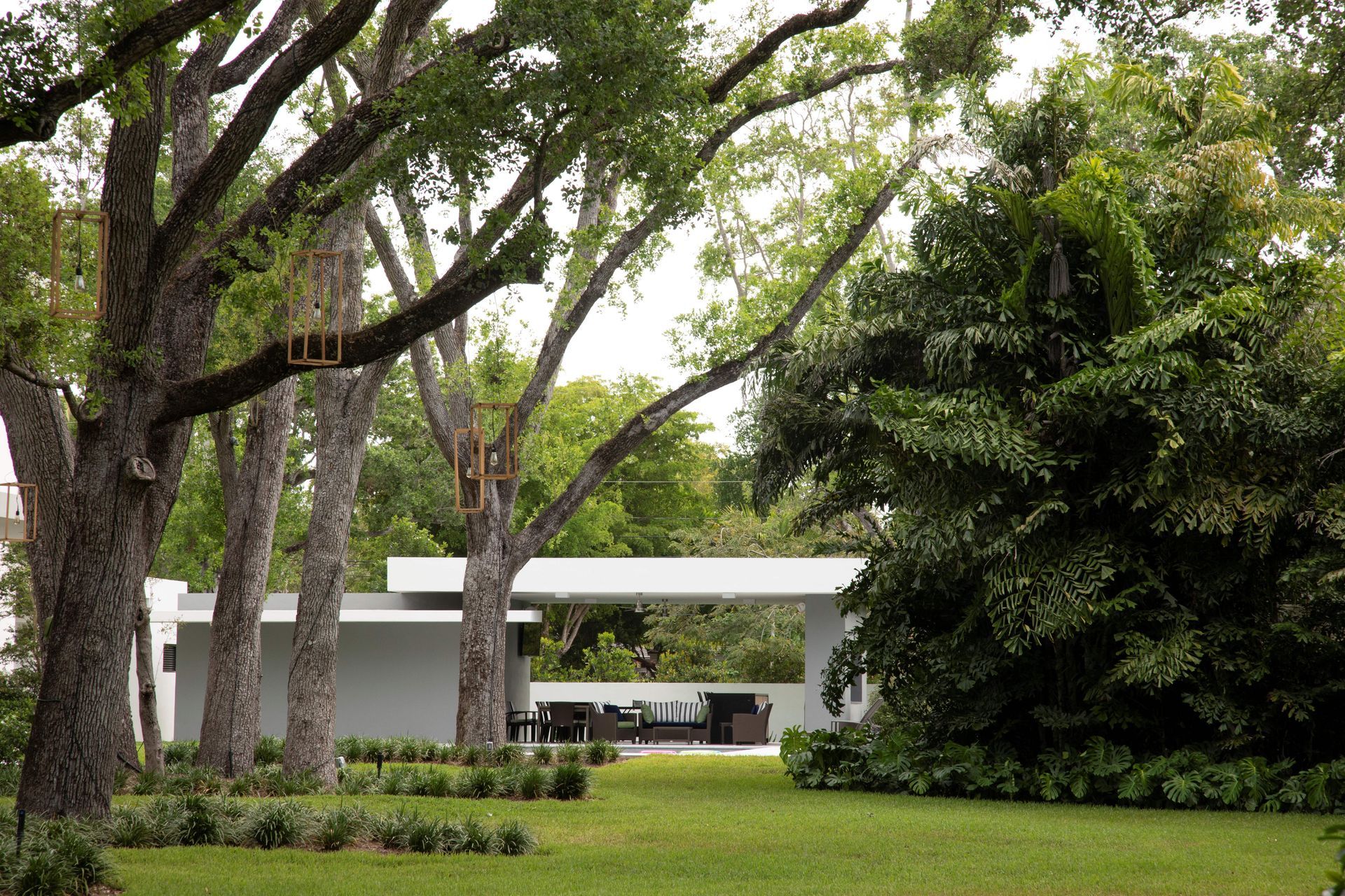 6941c0ce7af1fb5cb5079b62La-Escondida-Gardens.jpg