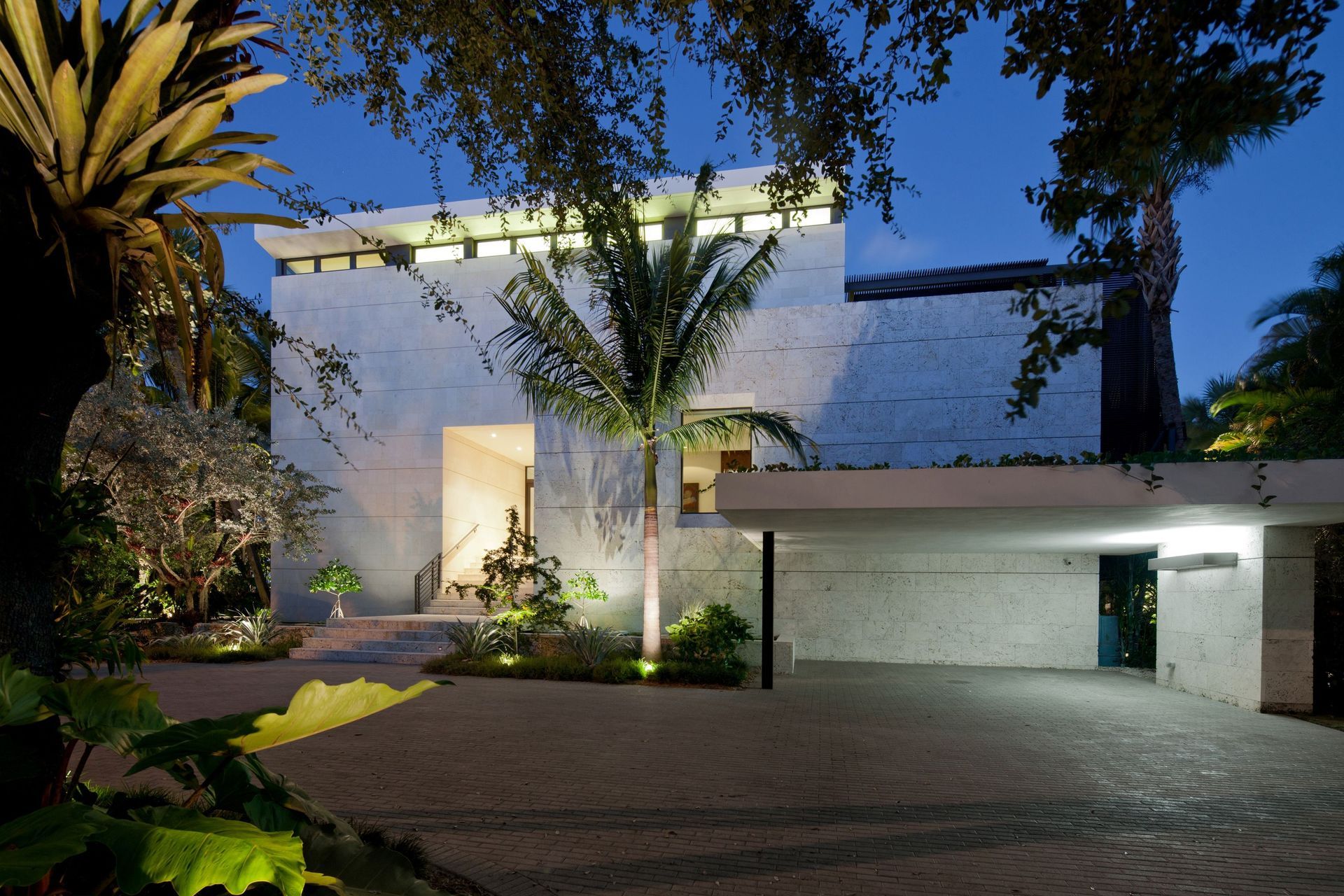 694aae254652674e007739bdCoral-Gables-Facade-p-3200-v3.jpg