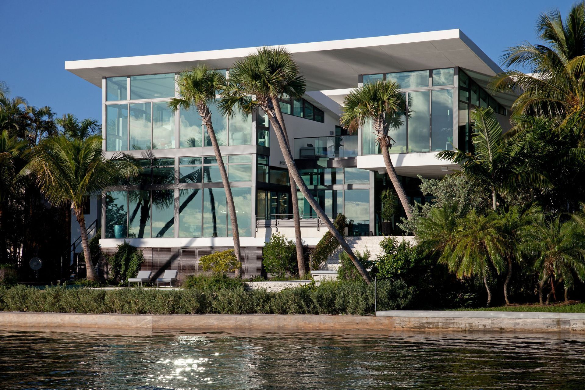 694ab0dab6ee9a3f2a57585dCoral-Gables-Waterfront-p-3200.jpg
