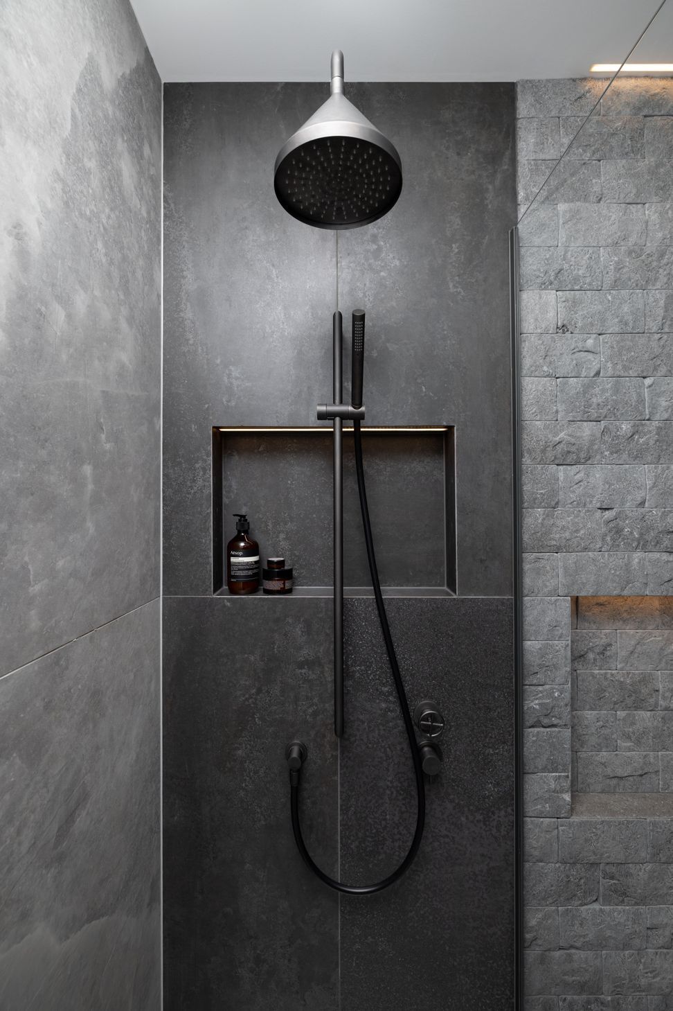 Du Bois Supreme Winning Bathroom Design 2022 - NKBA