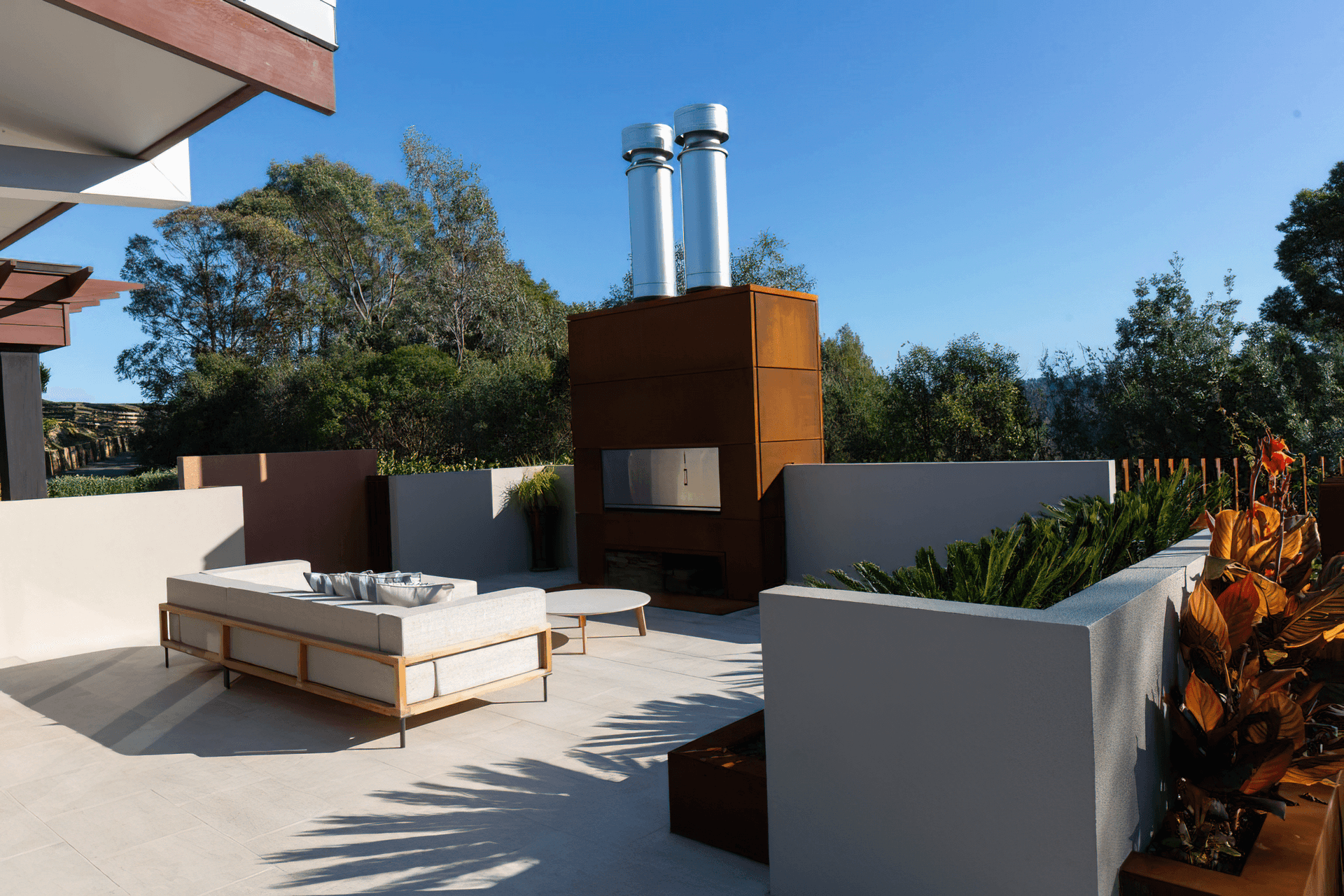 Kaimata Pool, Cabana &amp; Hard Landscape