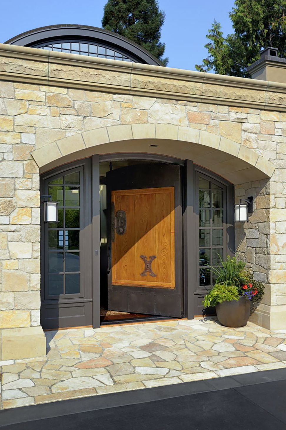 Estate-Transformation-Kura-to-door-entry.JPG