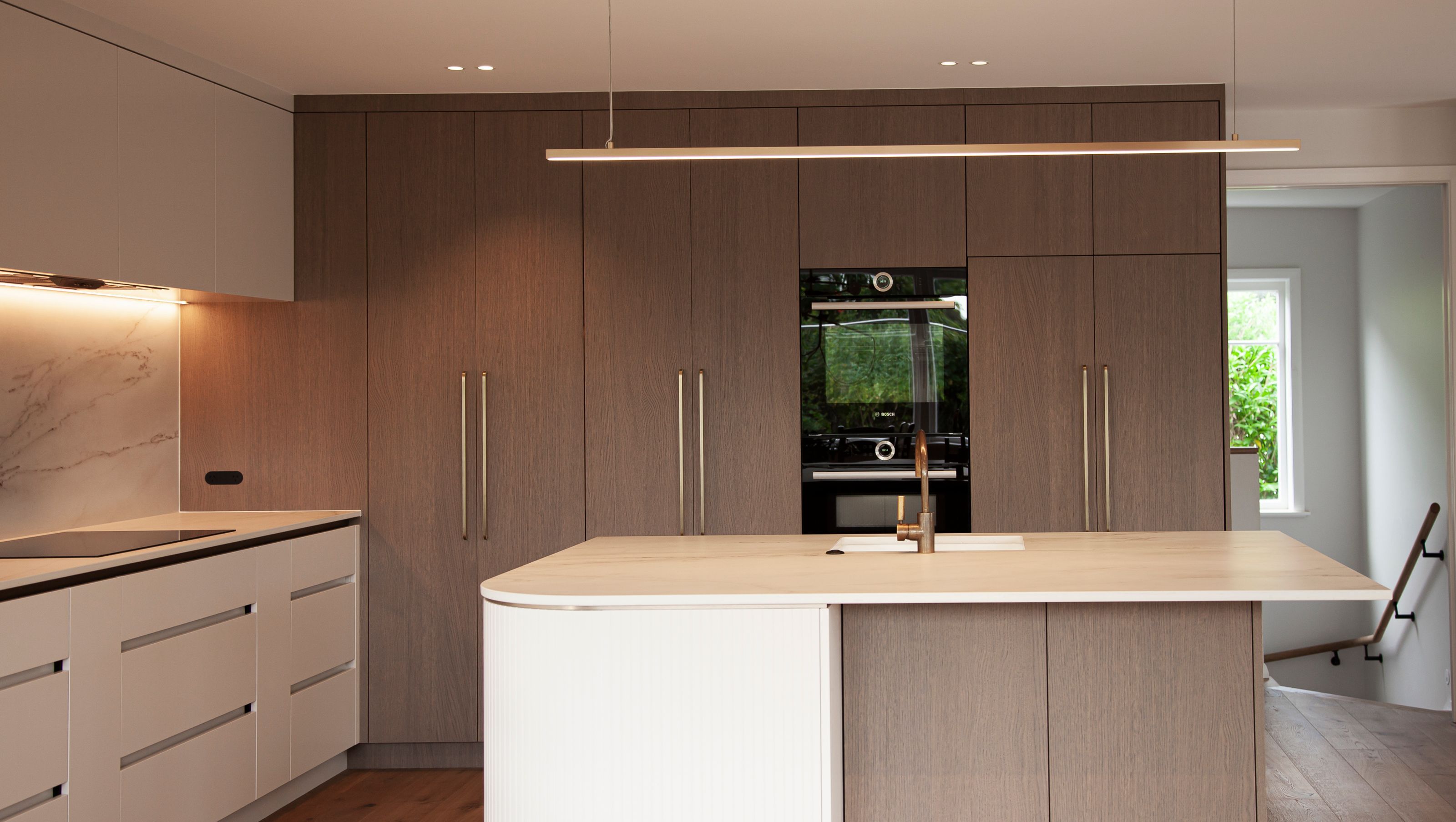Manhattan Oak Kitchen