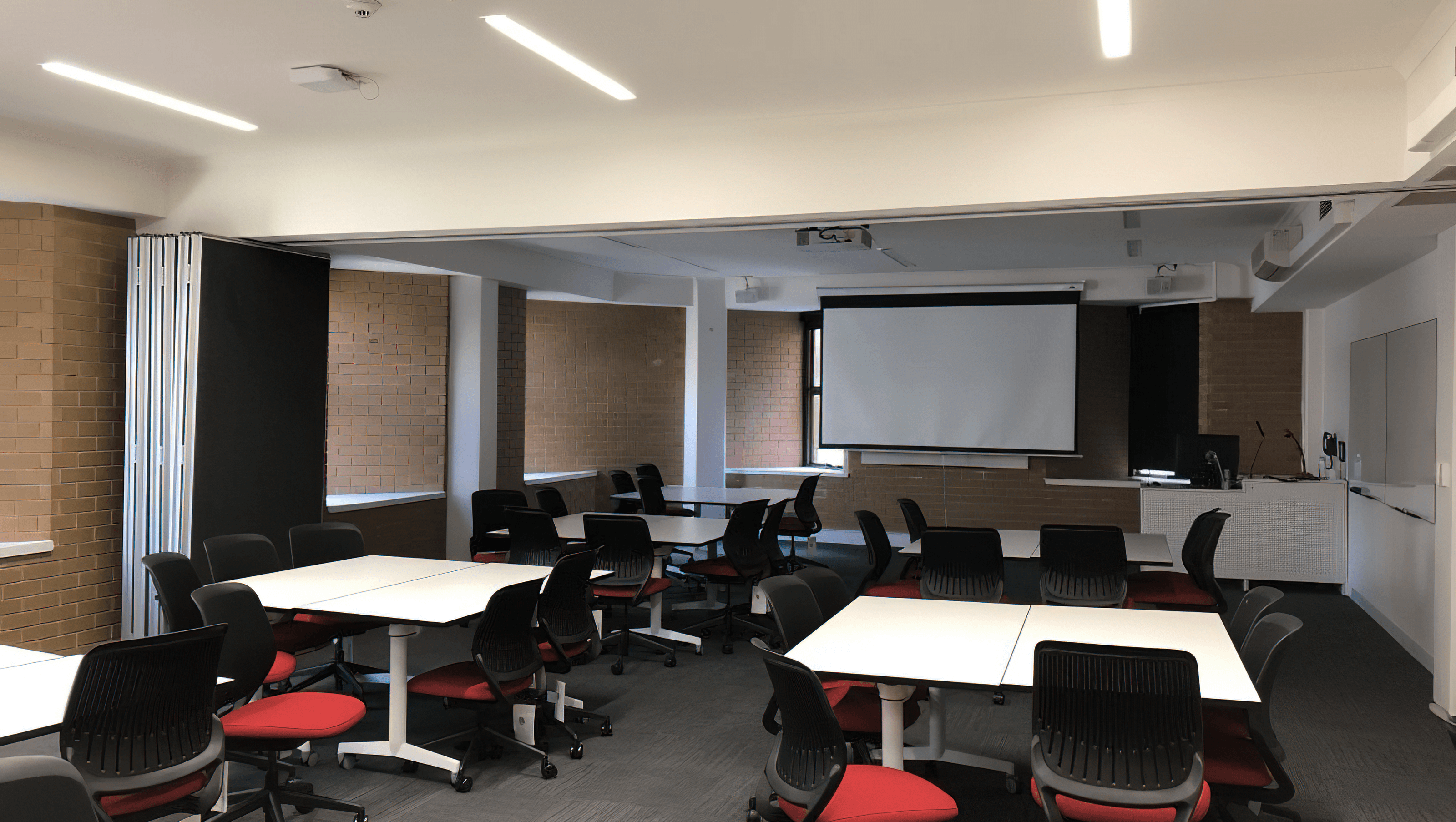 La Trobe - University
