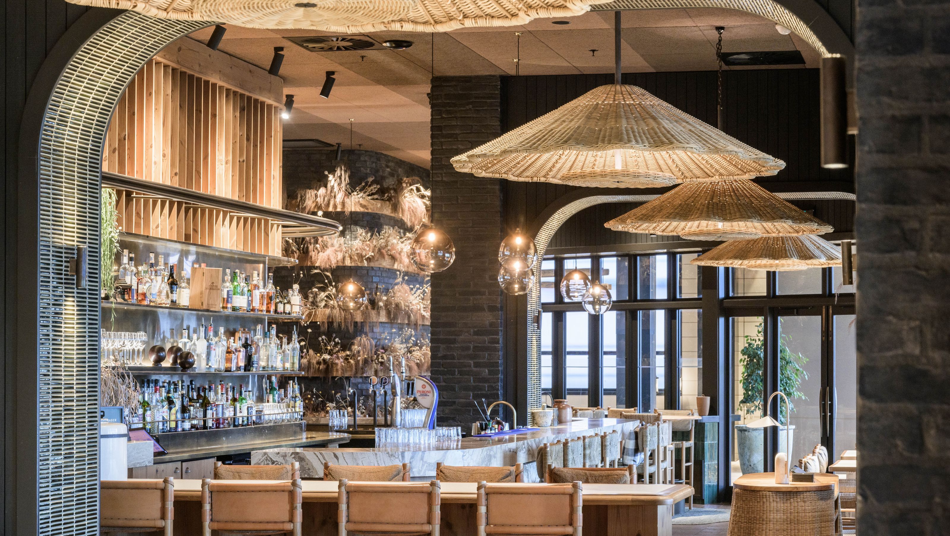 Picnicka Bar & Grill