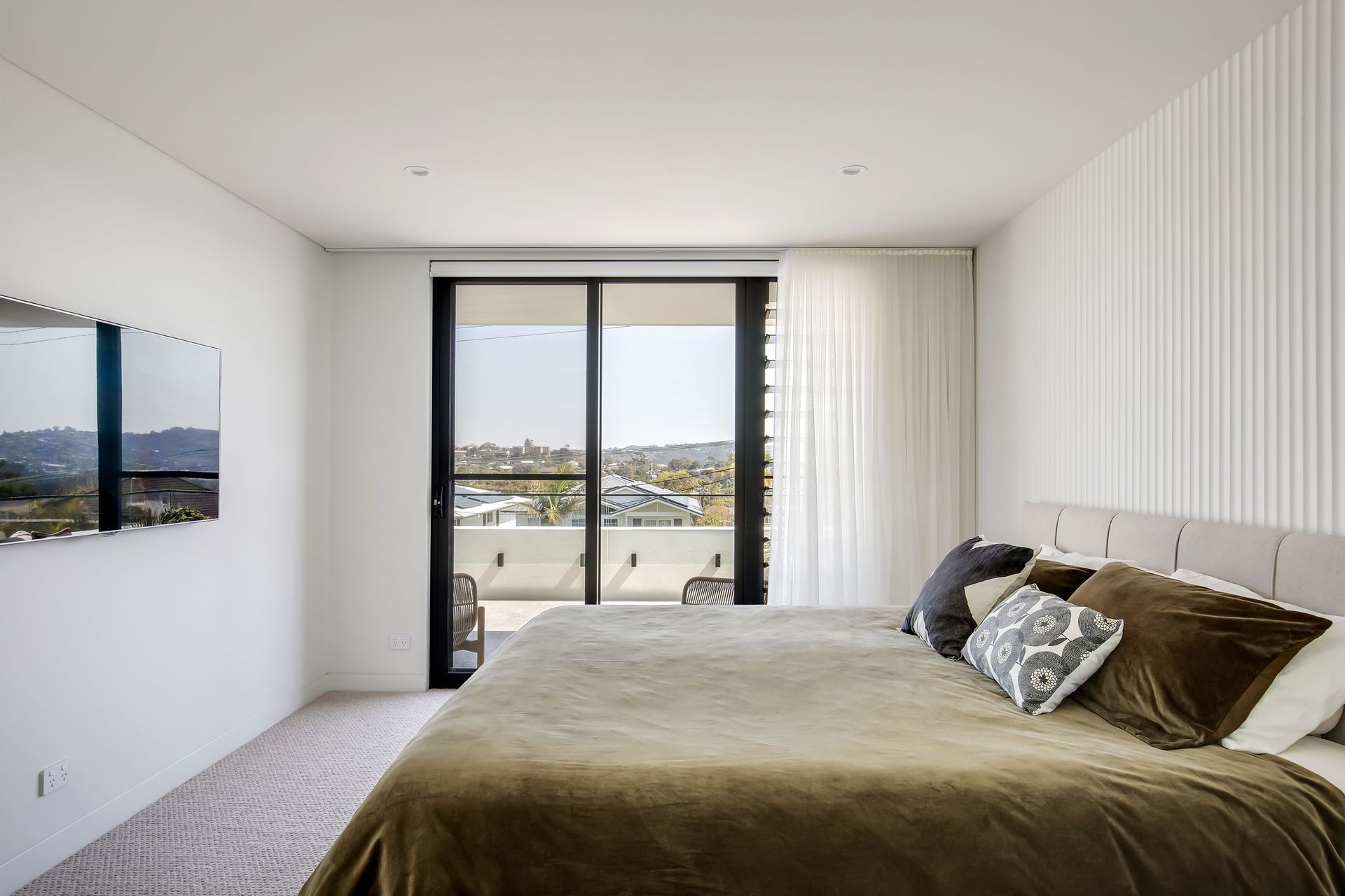 freshwatercollaroy039.jpg