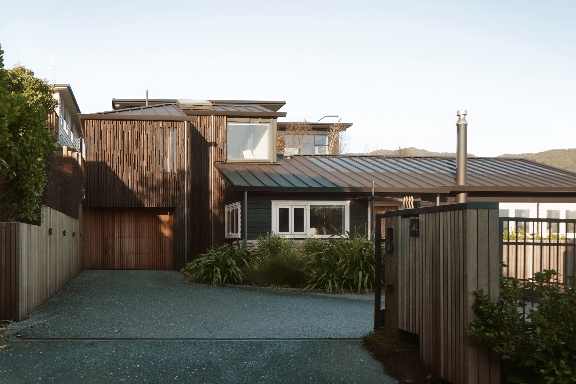 imageye-imgi20The-Yopp-House-Web-v2.png