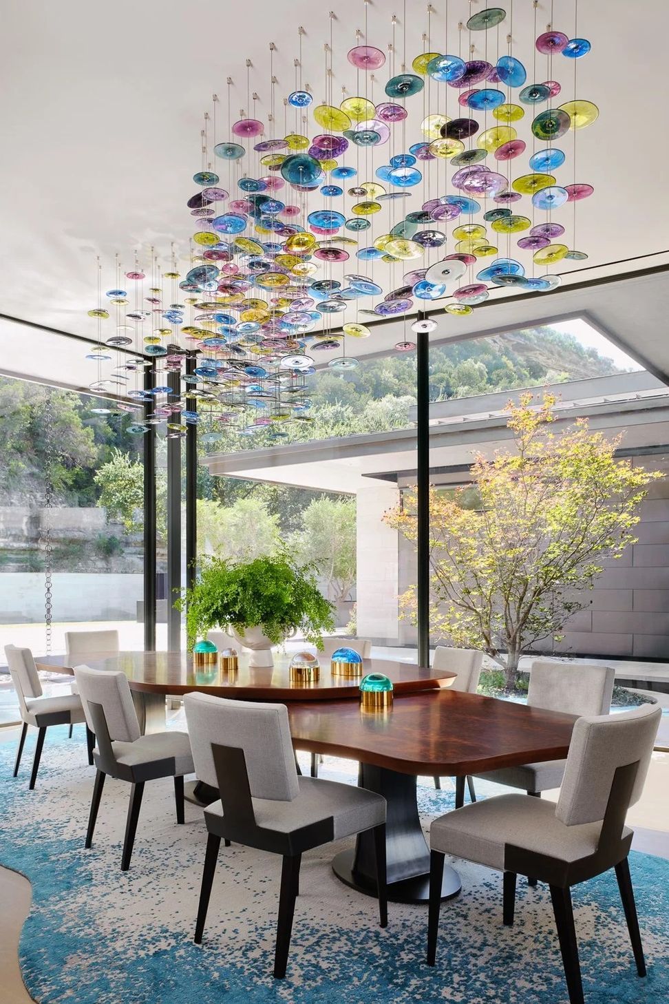 imgi10Dining-Open-Bright.jpg