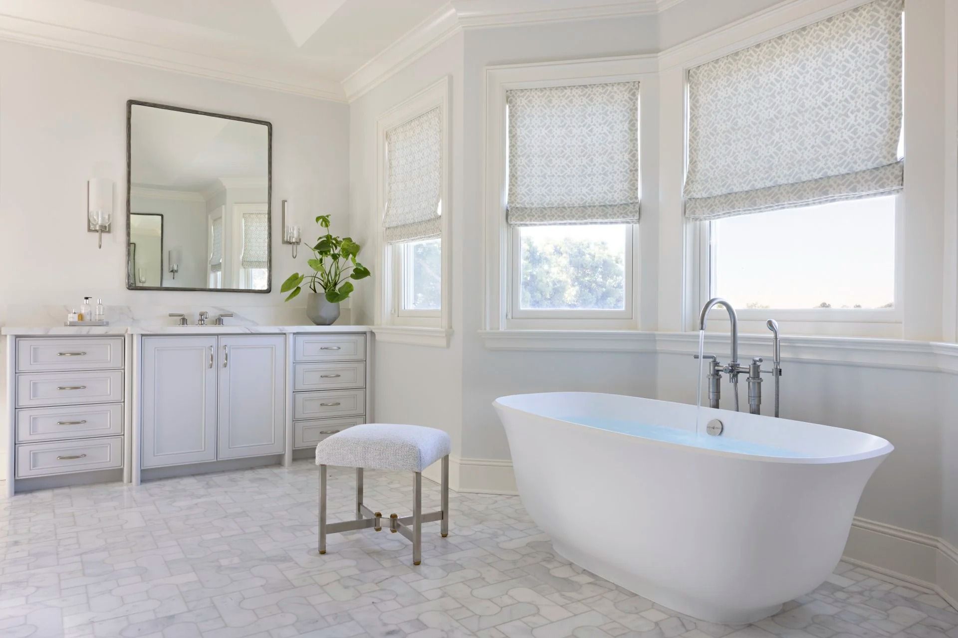 imgi113MAINBATH.jpg
