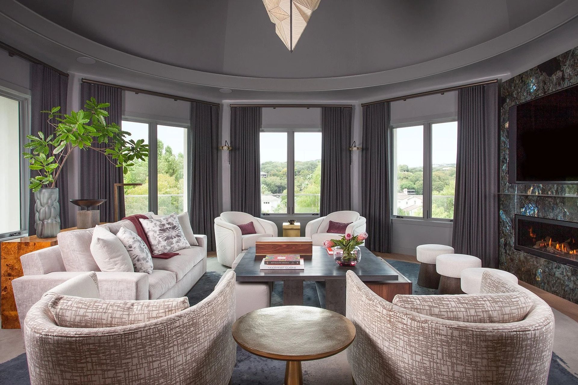 imgi11Lake-Austin-residence-media-room.jpg