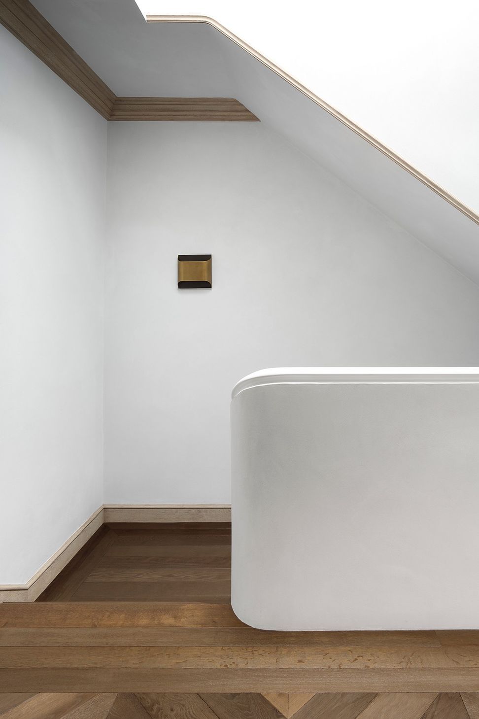 imgi11Pacific-07b-Stair.jpg