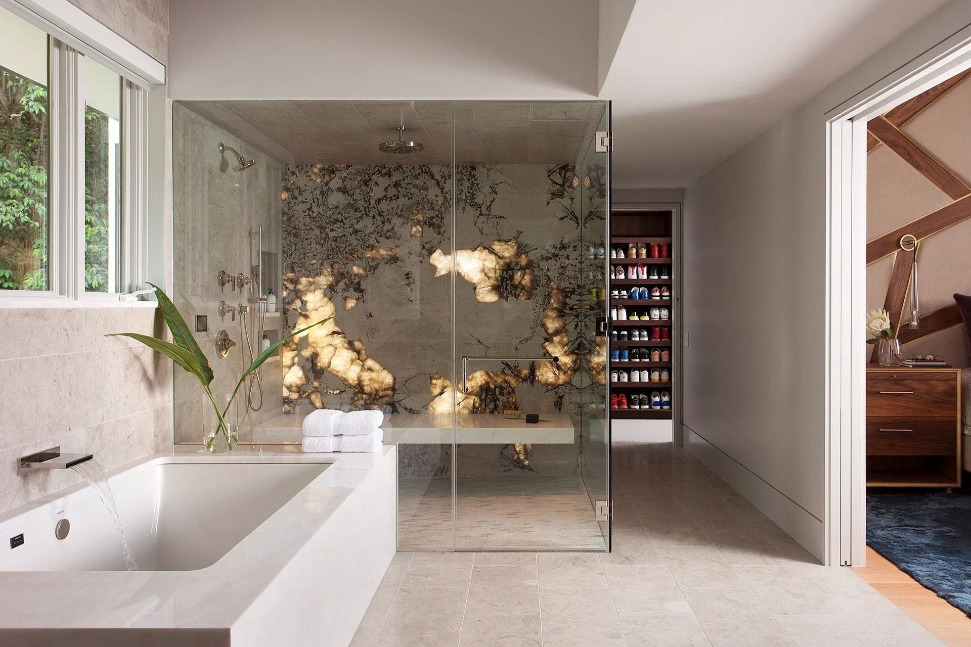 imgi13Lake-Austin-residence-primary-bath-2.jpg