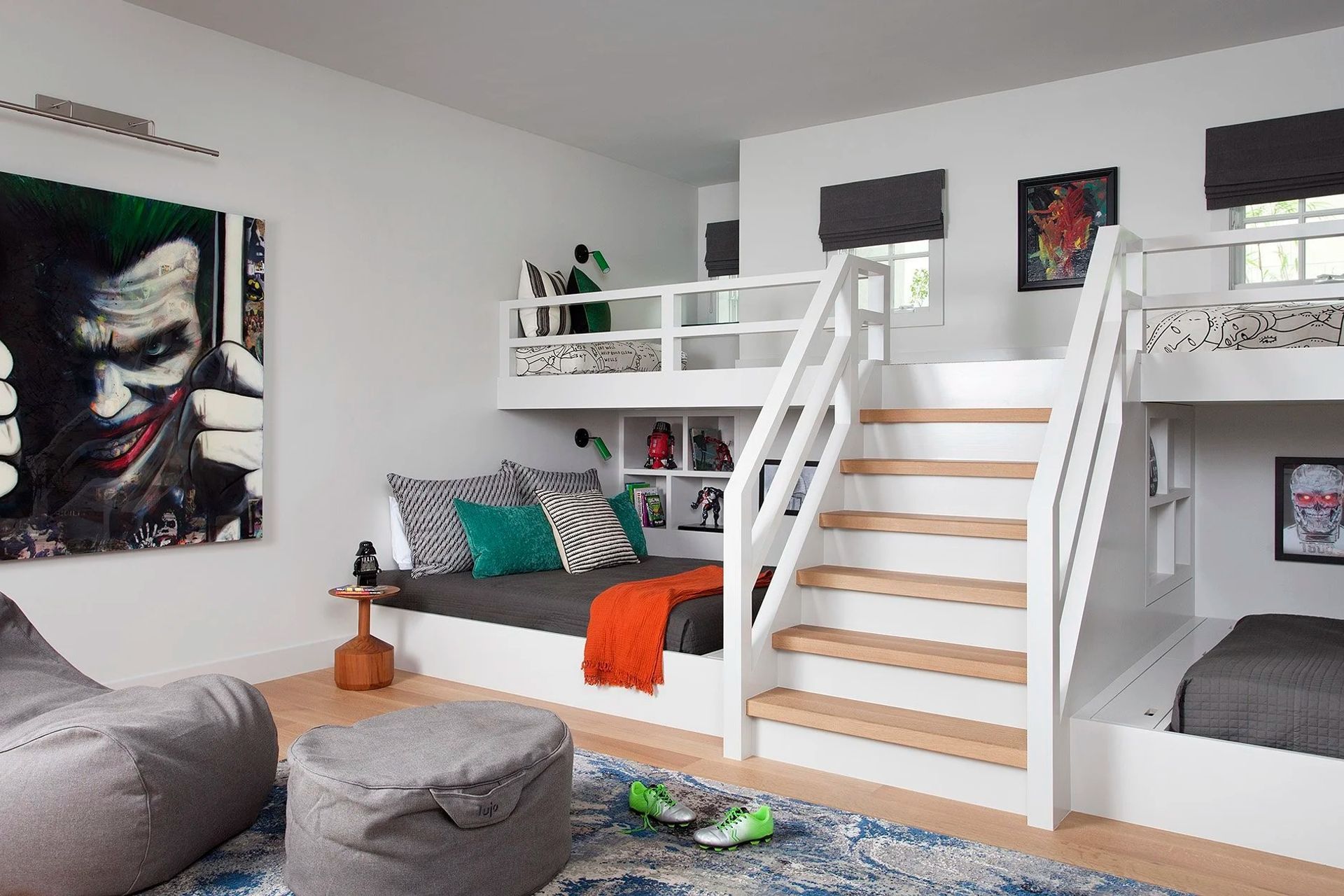 imgi16Lake-Austin-residence-kids-bedroom.jpg