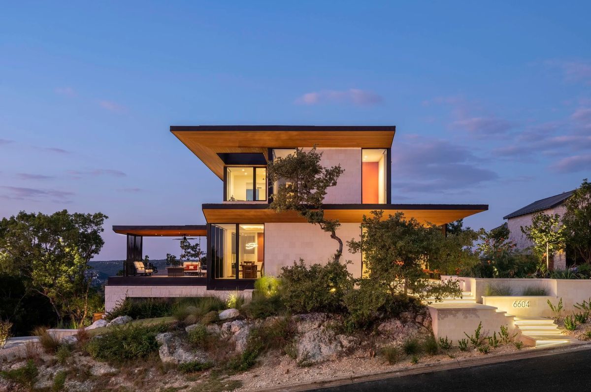 Courtyard Residence