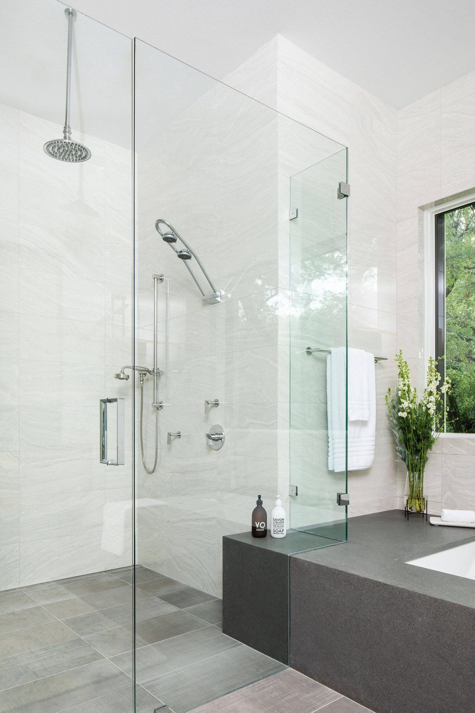 imgi19jake-holt-photo-28primary-bath-scaled.jpg