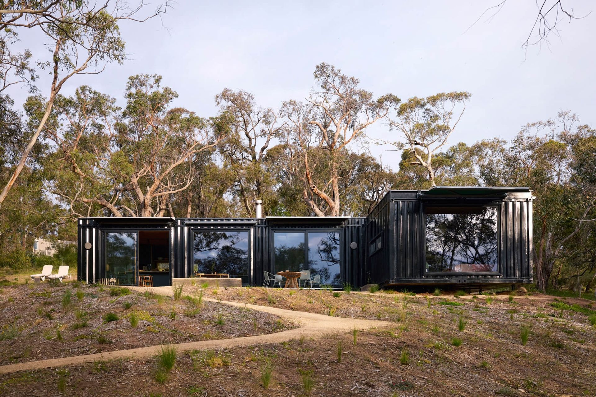imgi23Aireys-InletGreen-x-Cantilever63-v2.jpg