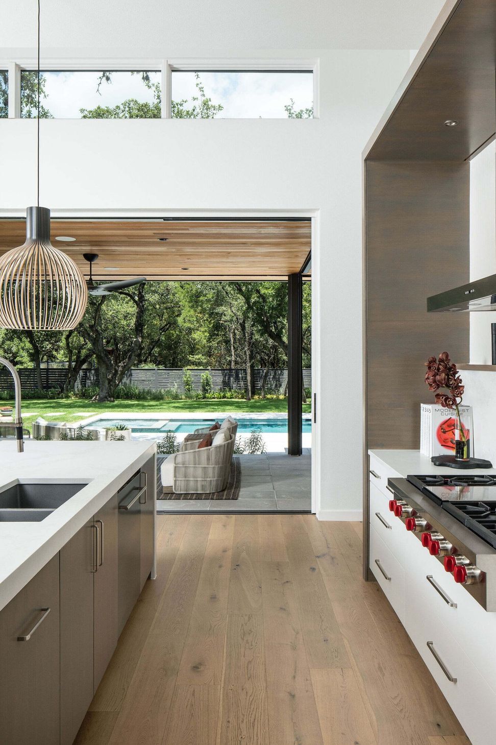 imgi26jake-holt-photo-14kitchen-scaled.jpg