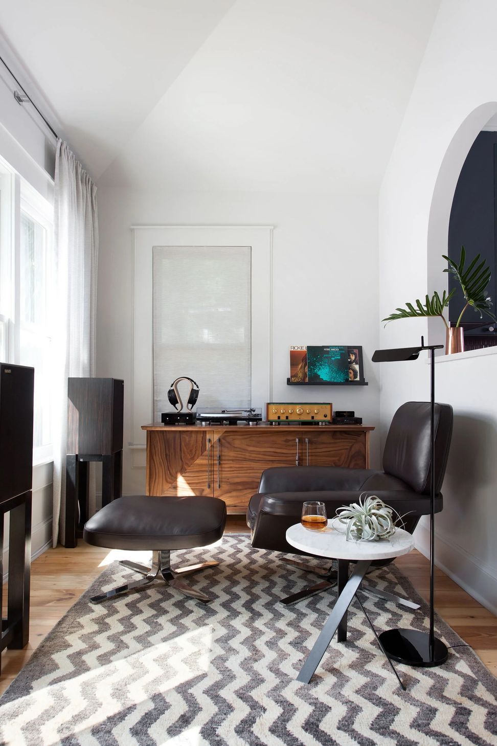 imgi49FW-Listening-Rm.jpg