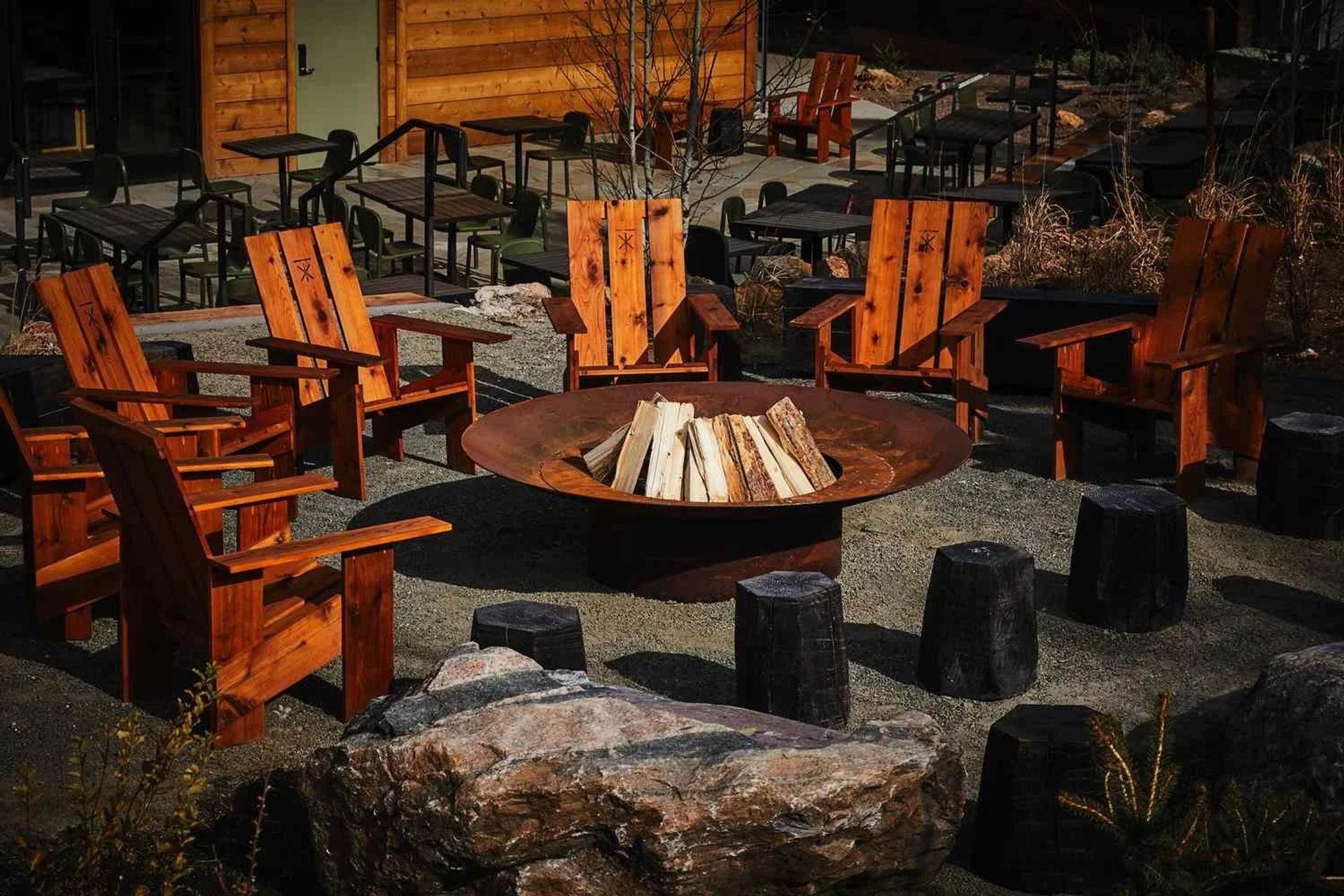 imgi54TAL-trailborn-rocky-mountains-outpost-firepit-TRAILBORN1123-ac6f5f1cb8474b1e8007f0b1f0e4a6a6.jpg
