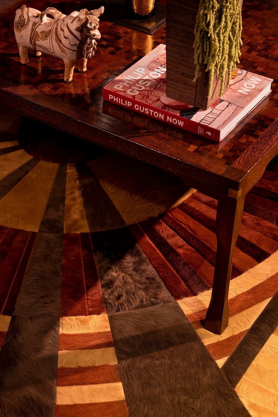imgi55CravottaInteriorsKipsBayRugDetail.jpg